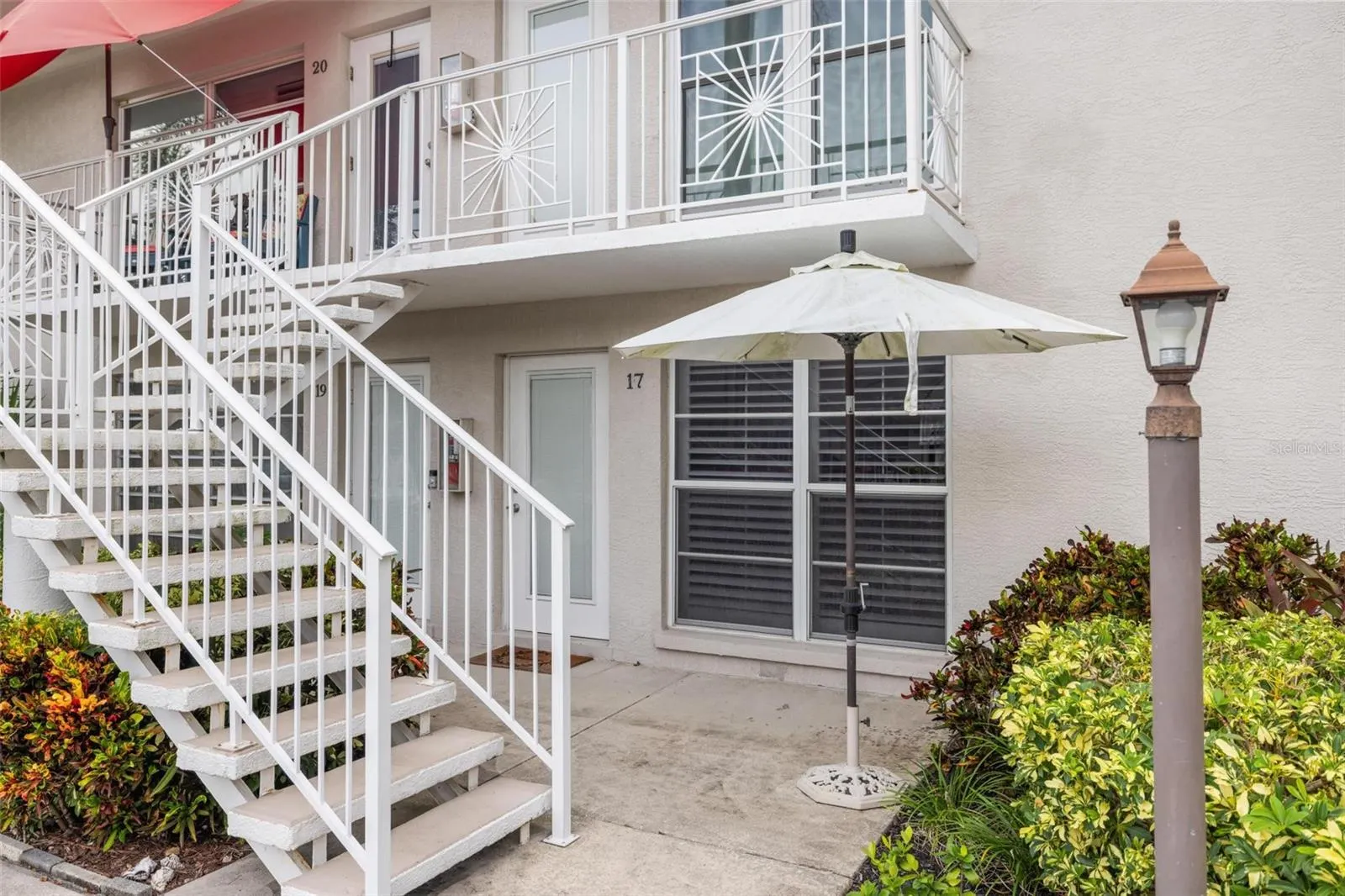 521 W VENICE AVE #17, #17