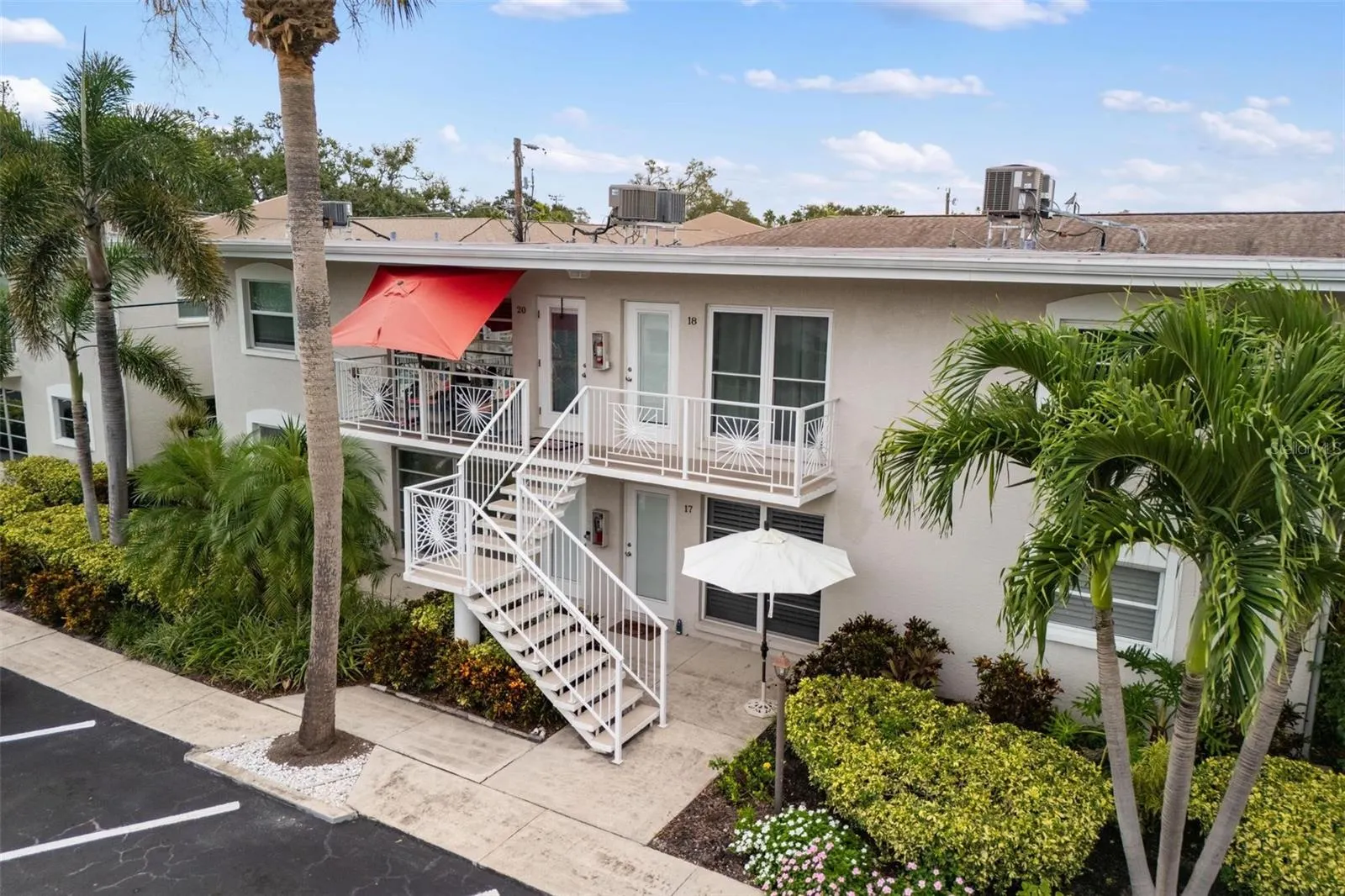 521 W VENICE AVE #17, #17