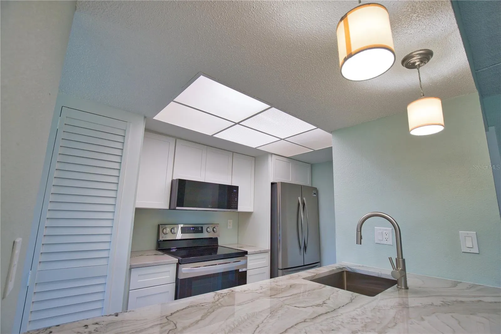 902 GIBBS RD #184, #184