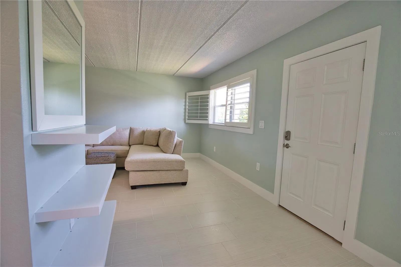 902 GIBBS RD #184, #184