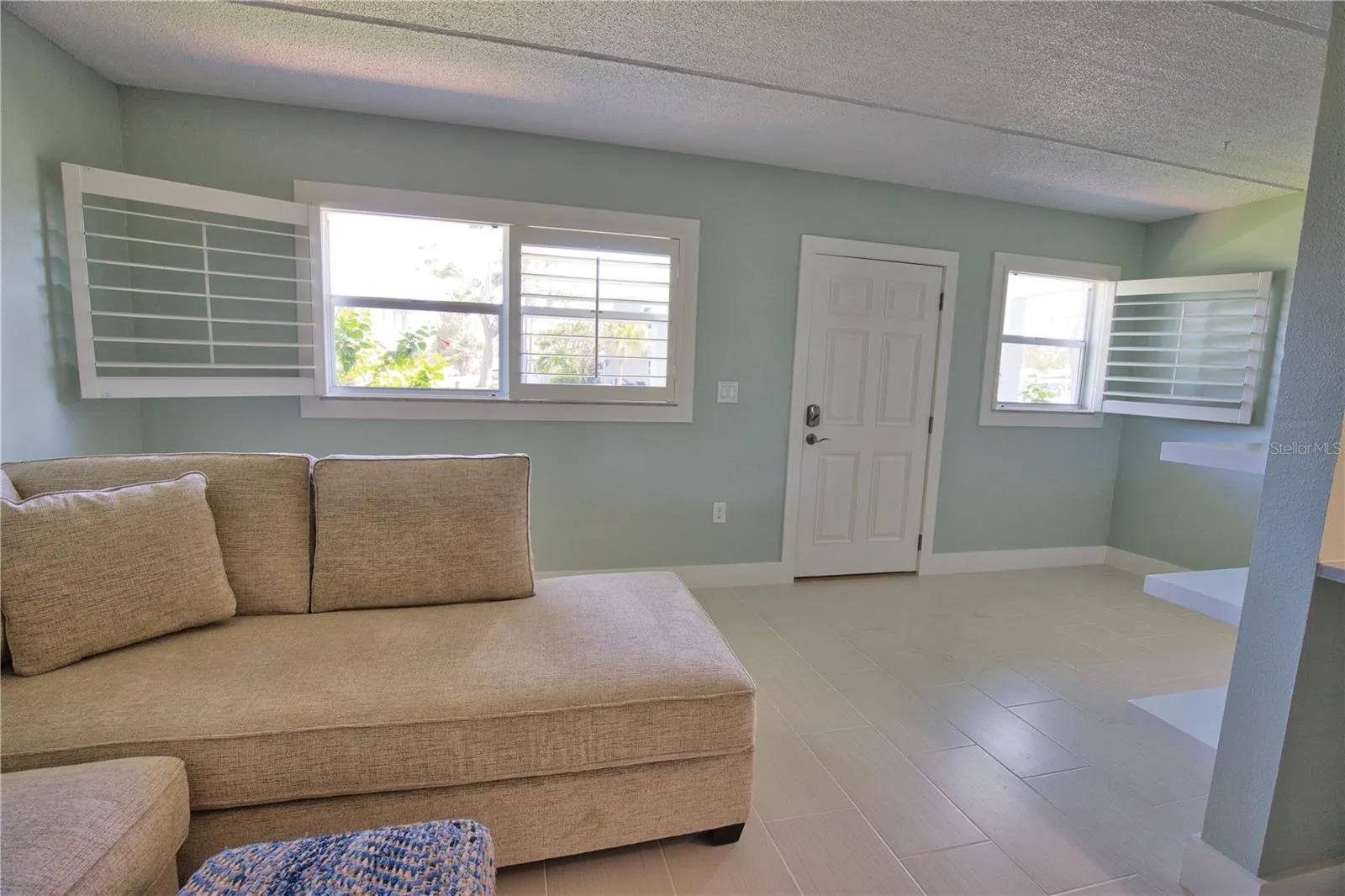 902 GIBBS RD #184, #184