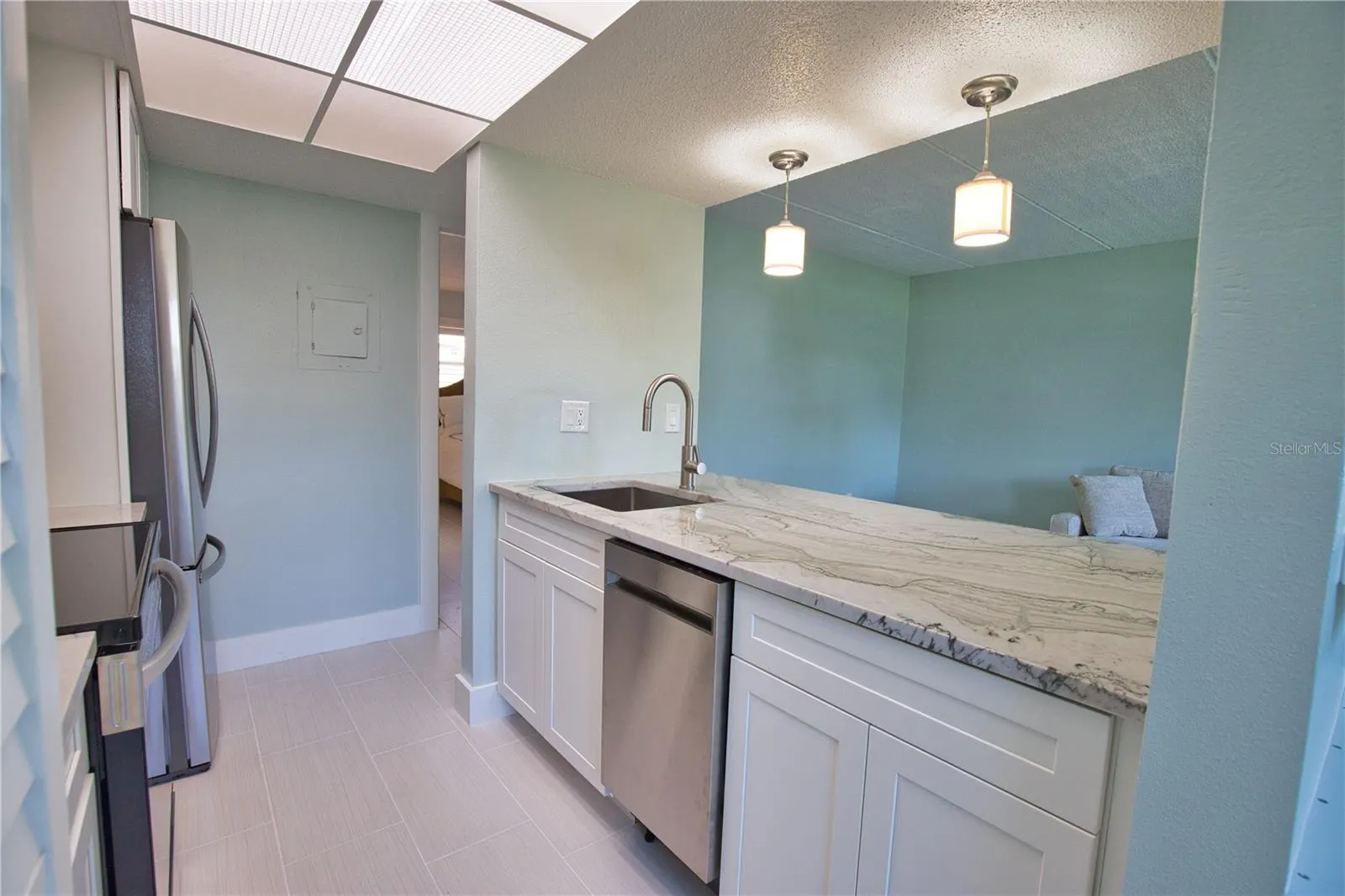 902 GIBBS RD #184, #184