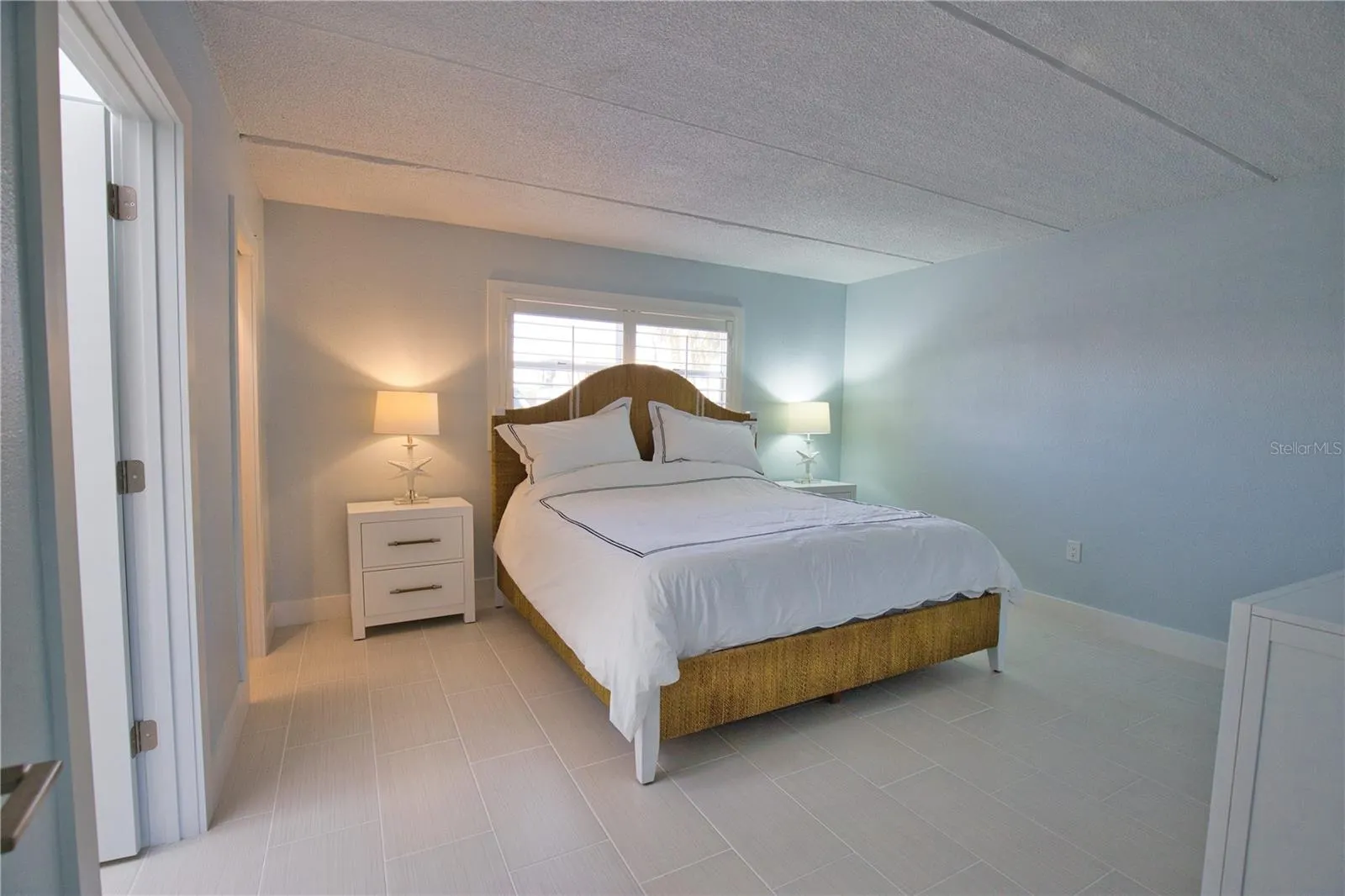 902 GIBBS RD #184, #184