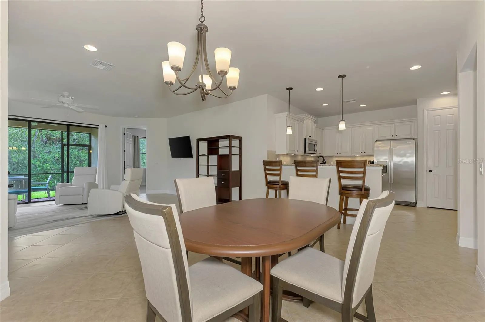2478 DAISY DR