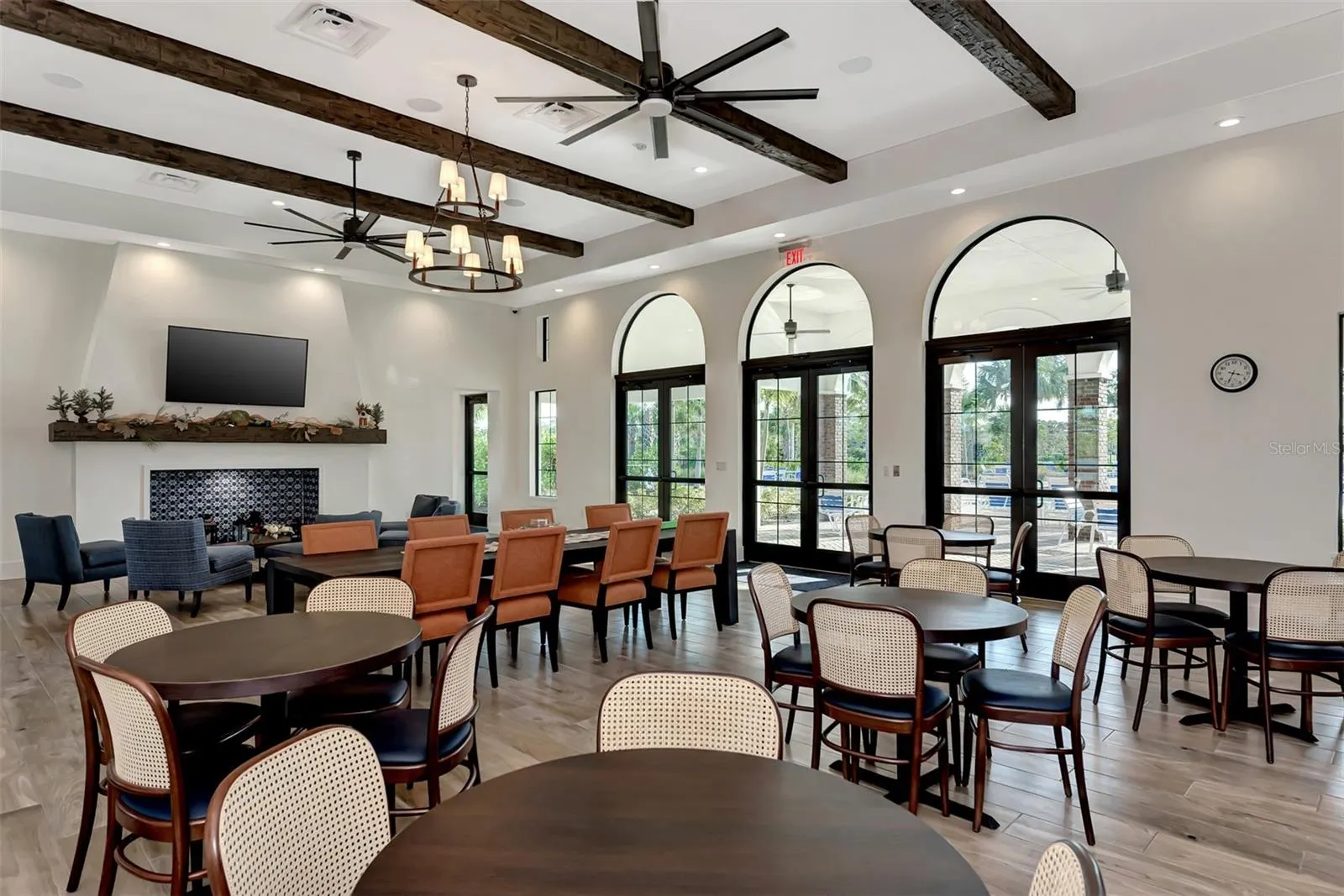 229 BRIENZA LOOP