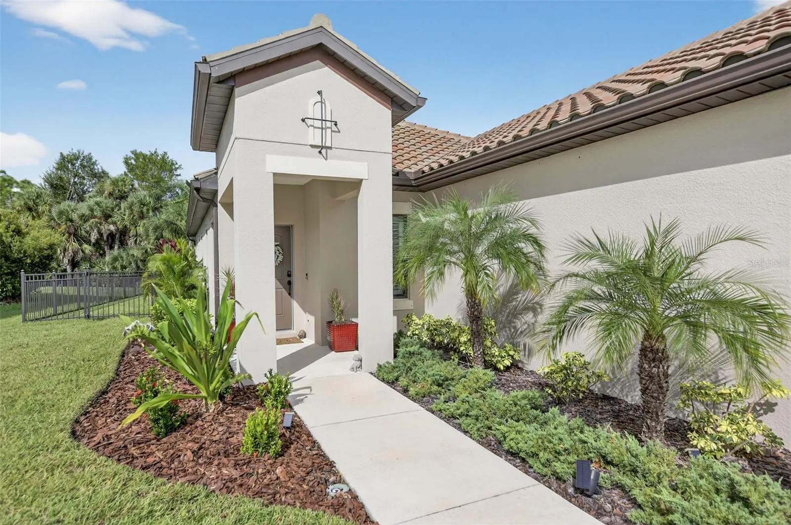 229 BRIENZA LOOP
