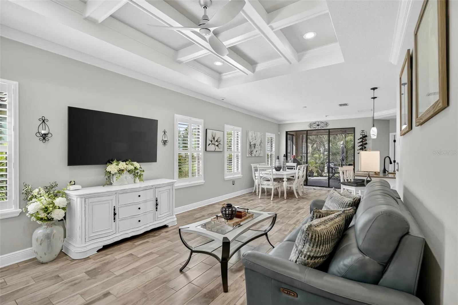 229 BRIENZA LOOP