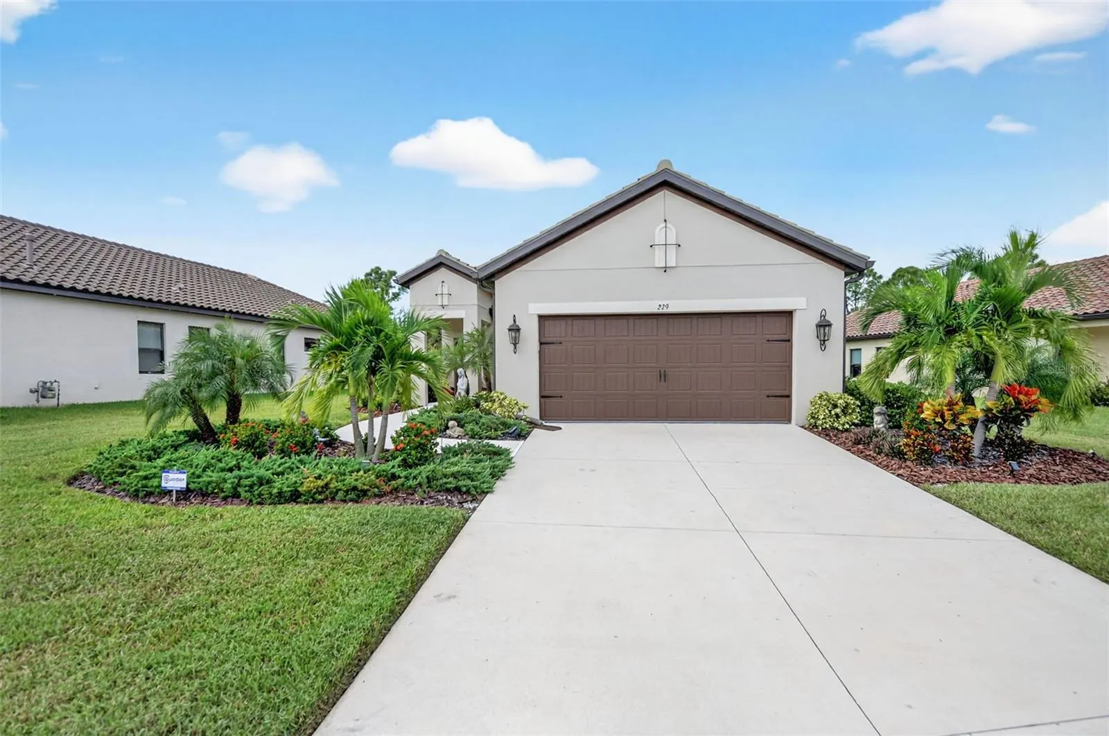 229 BRIENZA LOOP