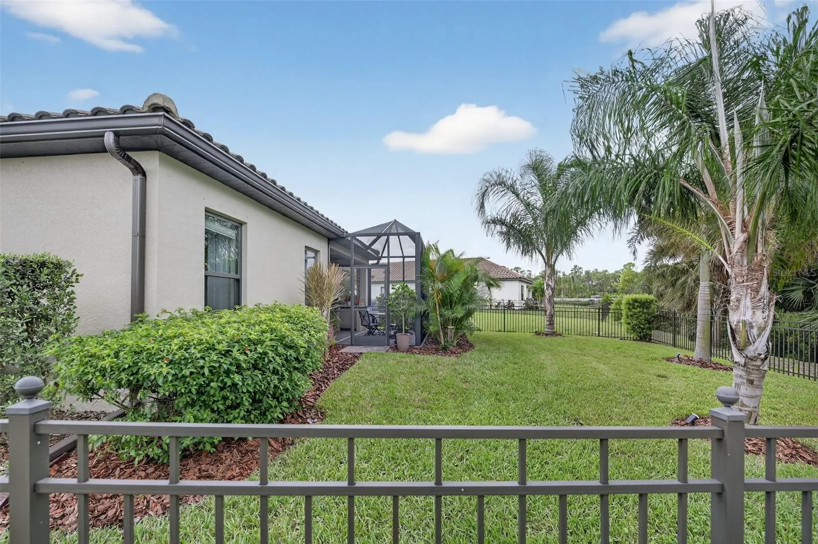 229 BRIENZA LOOP