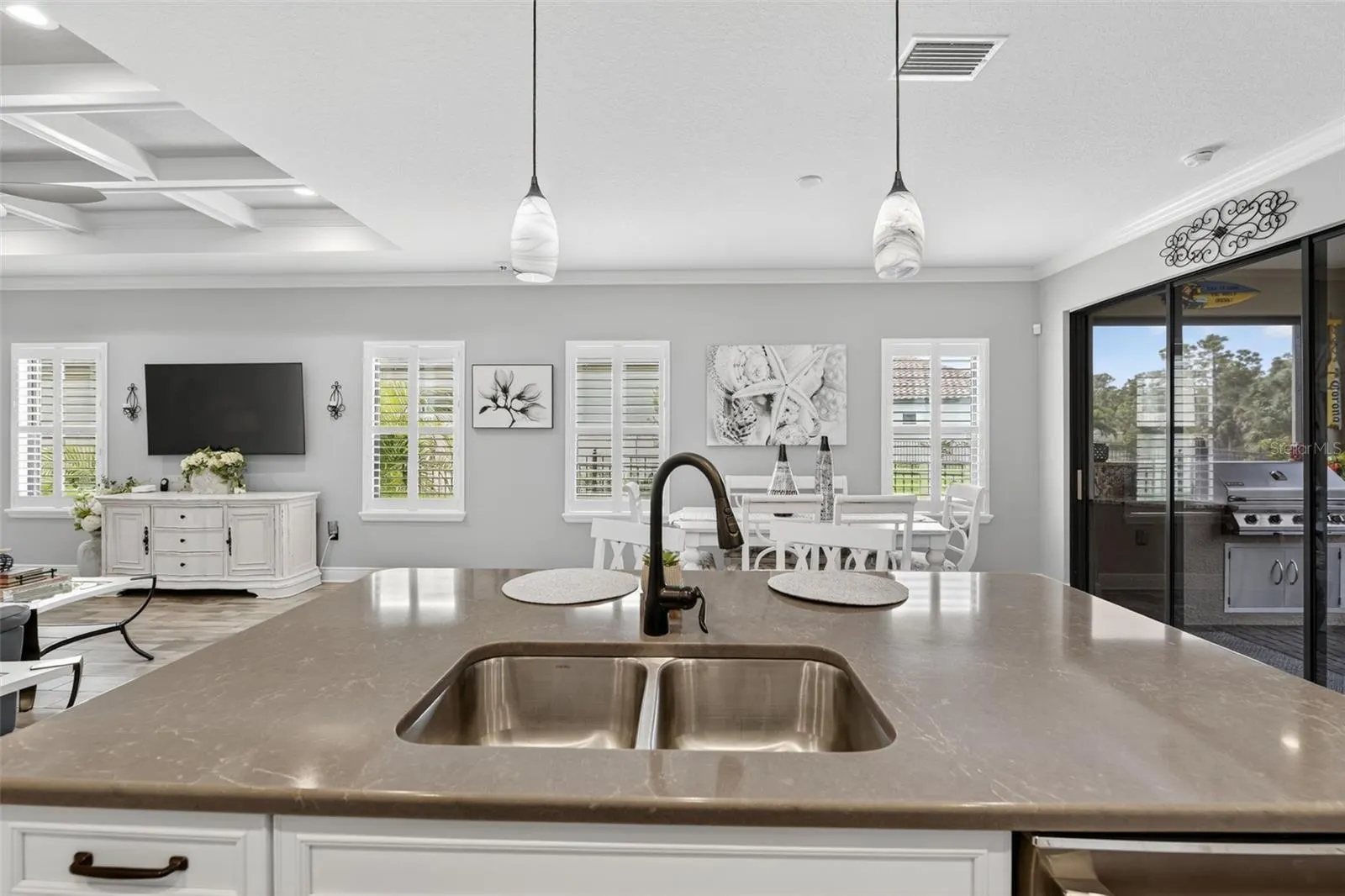 229 BRIENZA LOOP