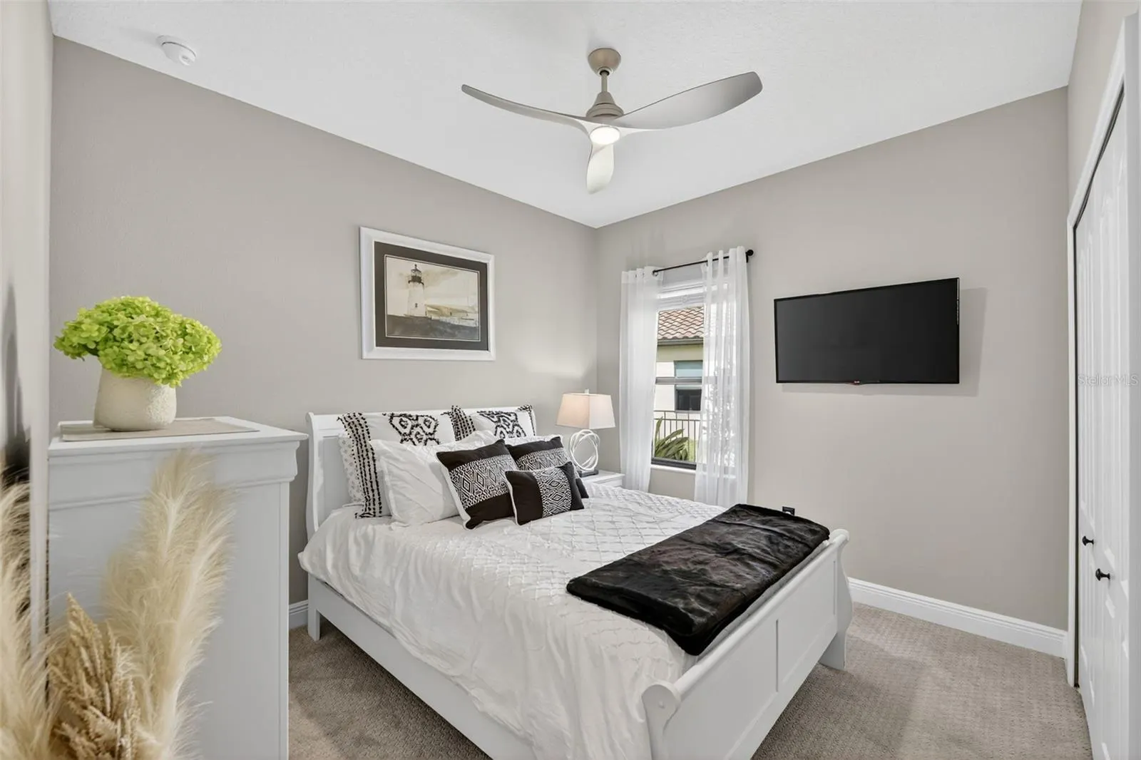229 BRIENZA LOOP
