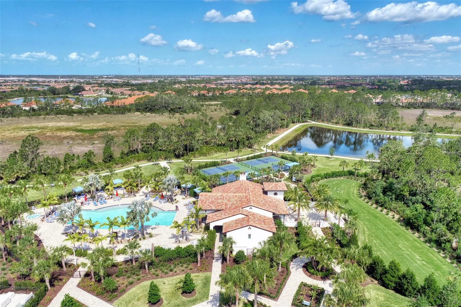 229 BRIENZA LOOP