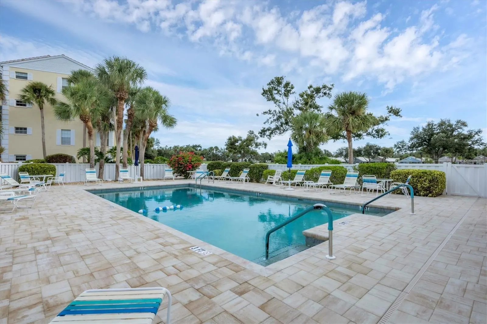 823 WEXFORD BLVD #823, #823