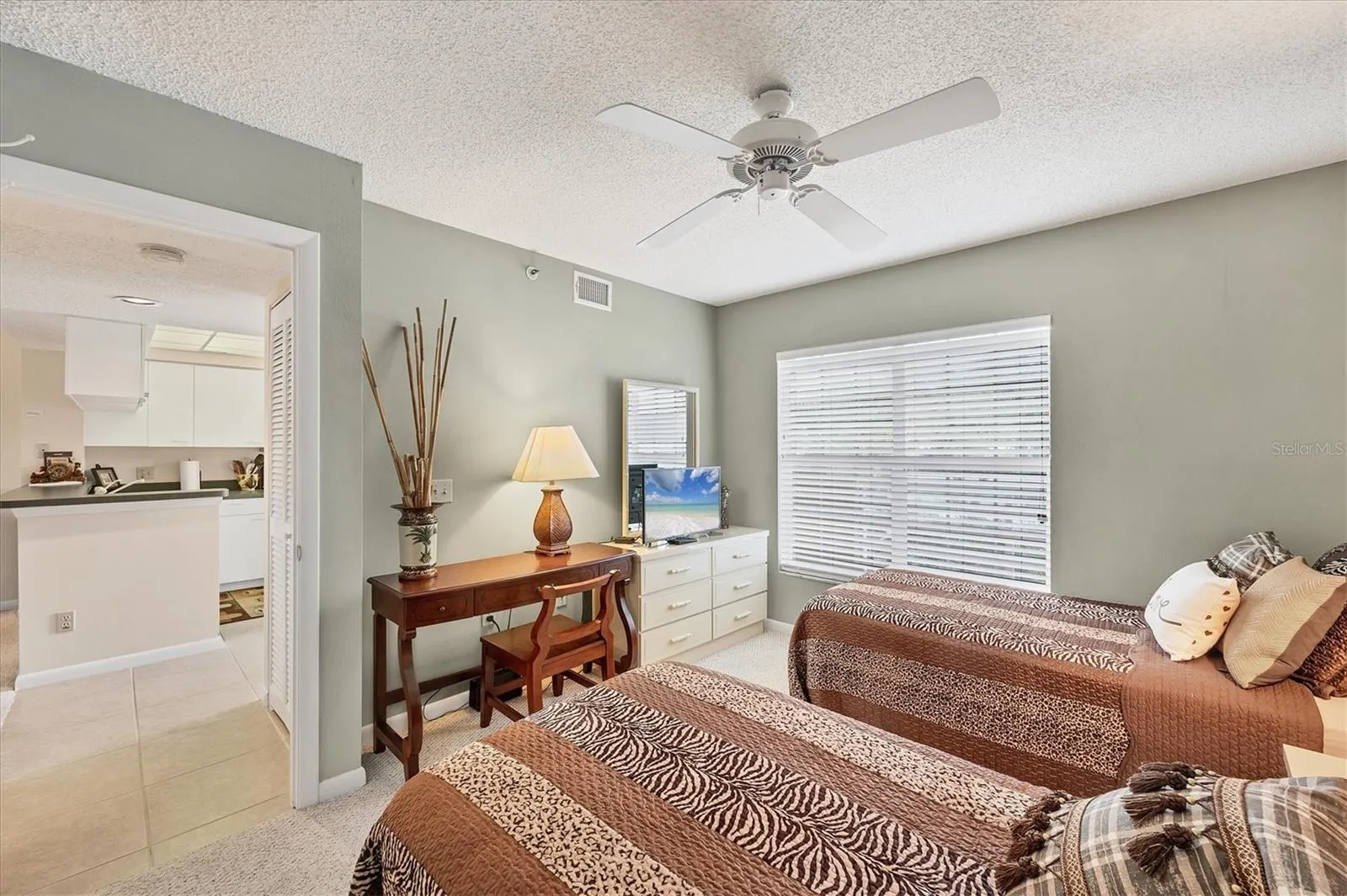 823 WEXFORD BLVD #823, #823