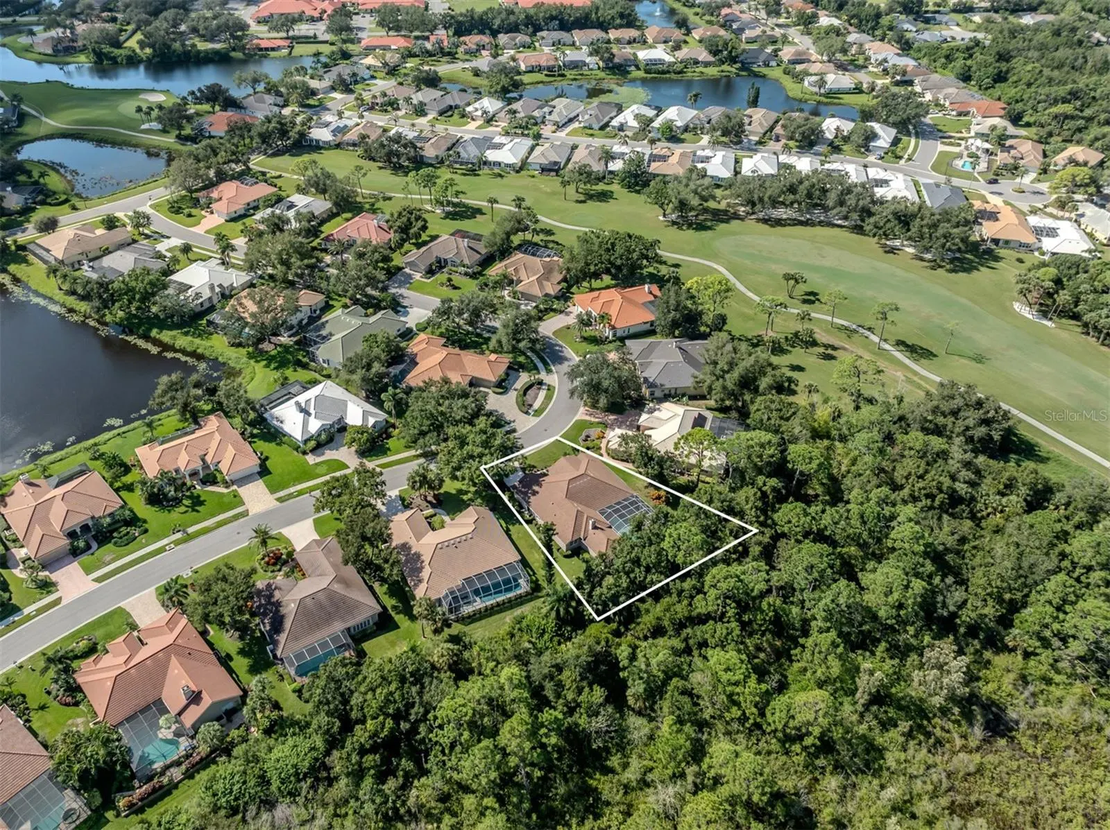 273 ROYAL OAK WAY