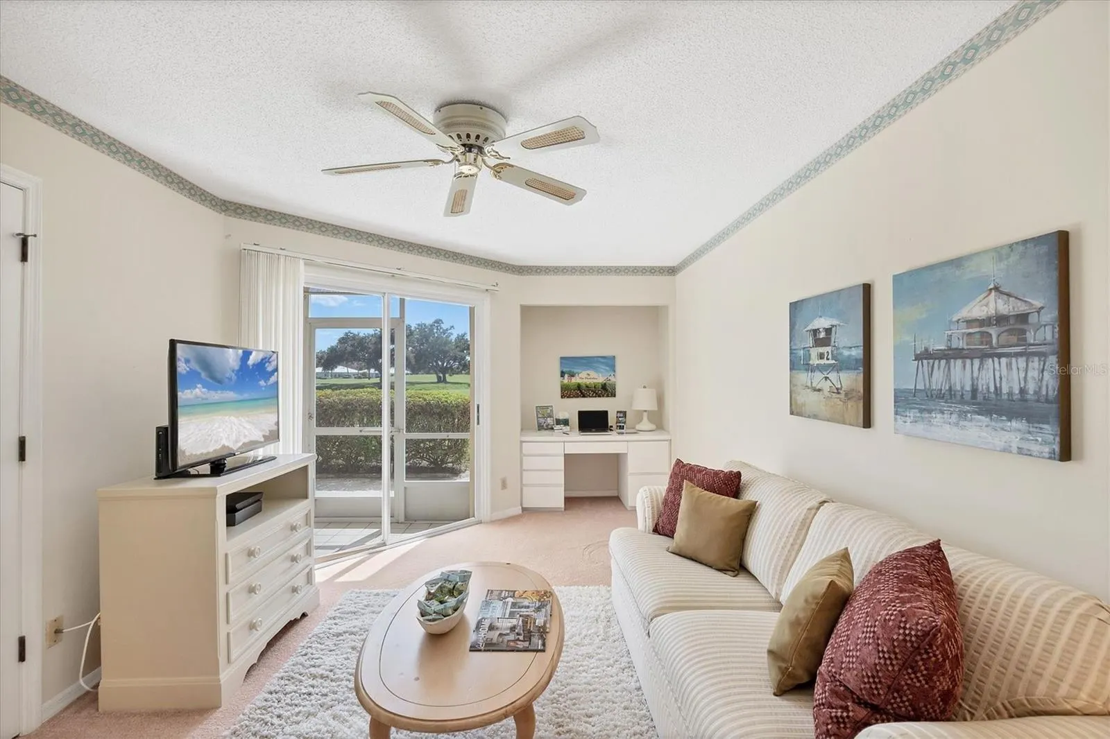 433 CERROMAR LN #330, #330