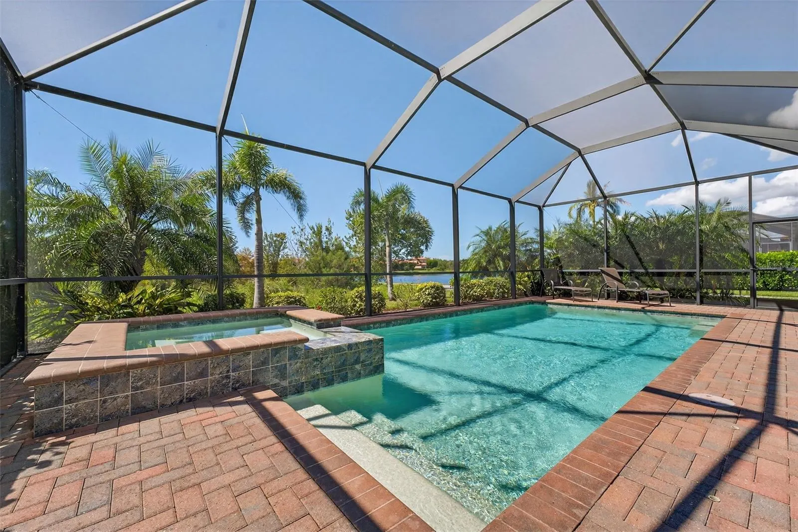 24237 GALLBERRY DR