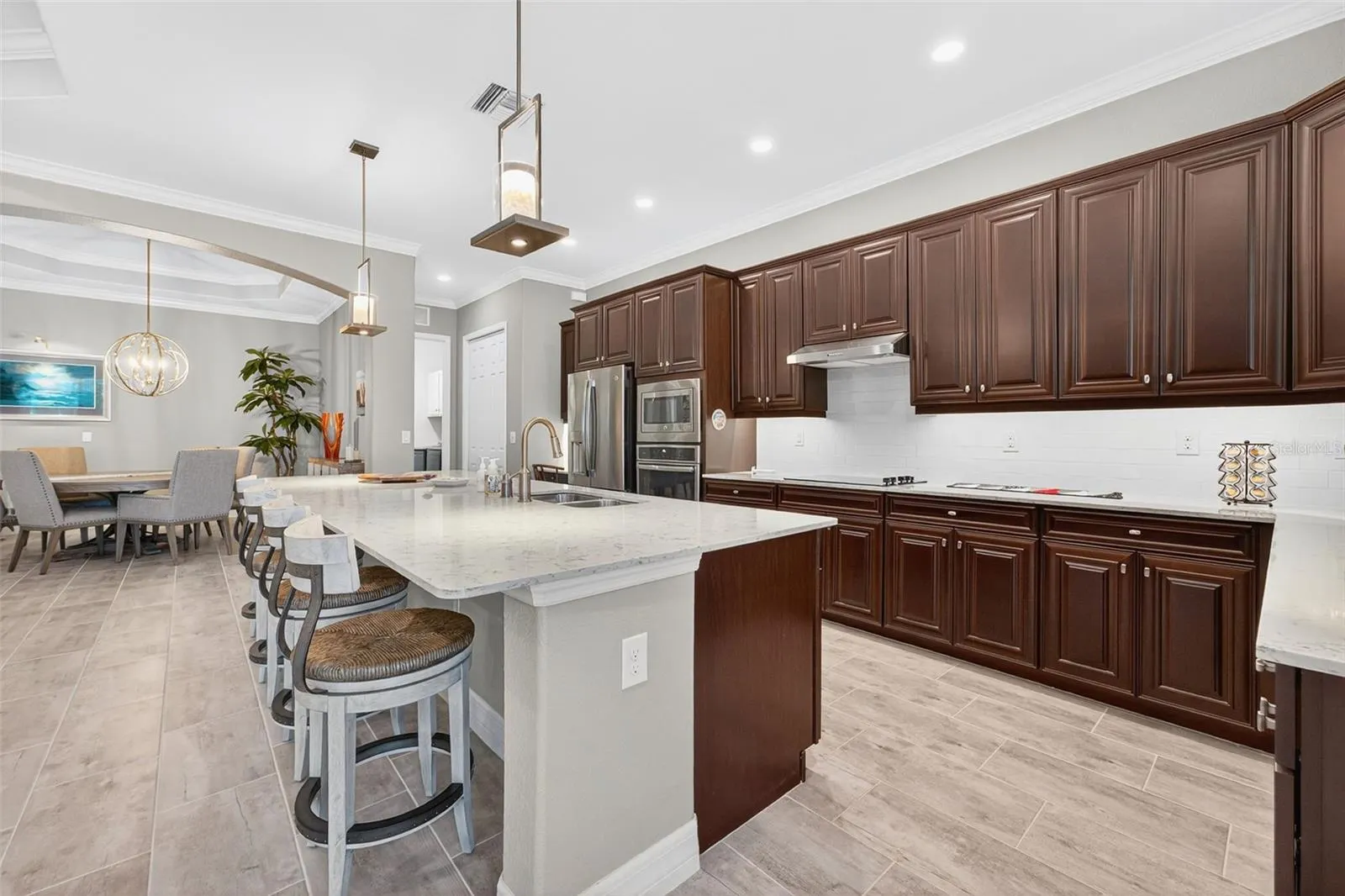 24237 GALLBERRY DR