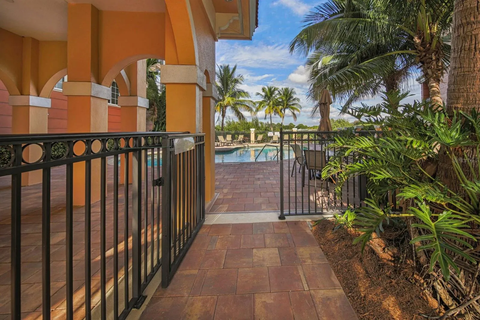 147 TAMPA AVE E #202, #202