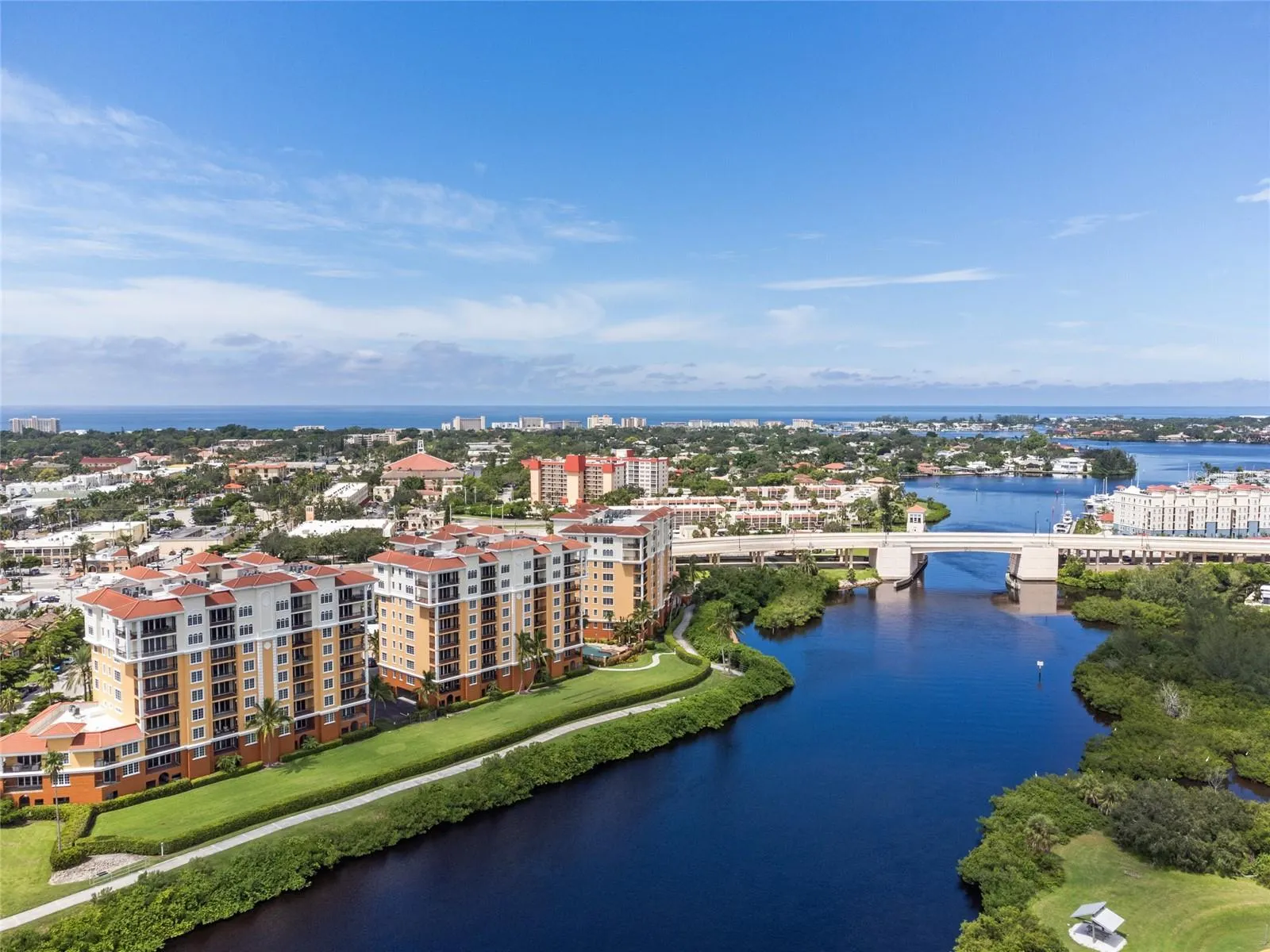 147 TAMPA AVE E #202, #202