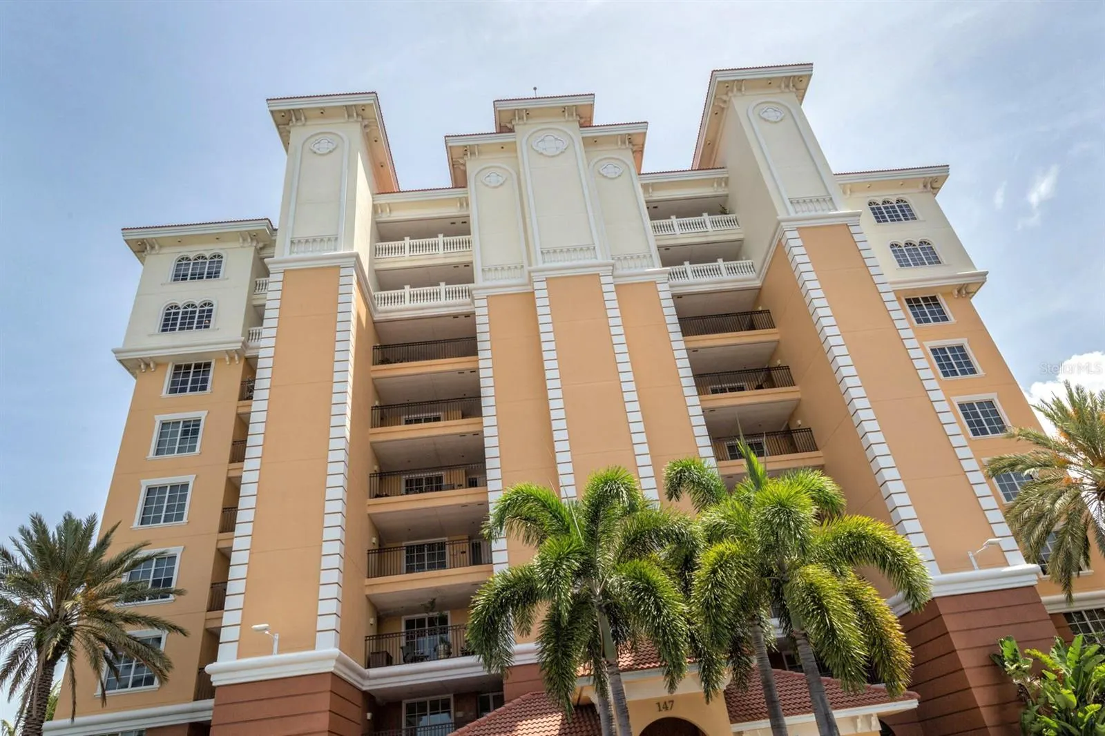 147 TAMPA AVE E #202, #202