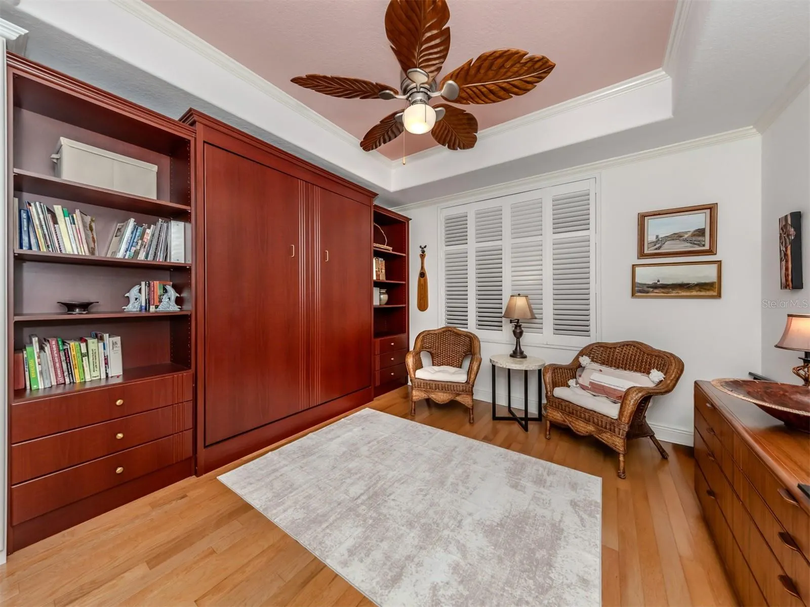 147 TAMPA AVE E #202, #202
