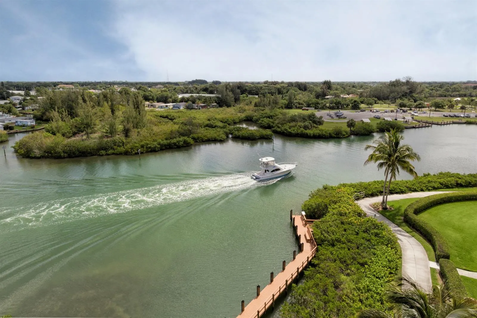 147 TAMPA AVE E #202, #202