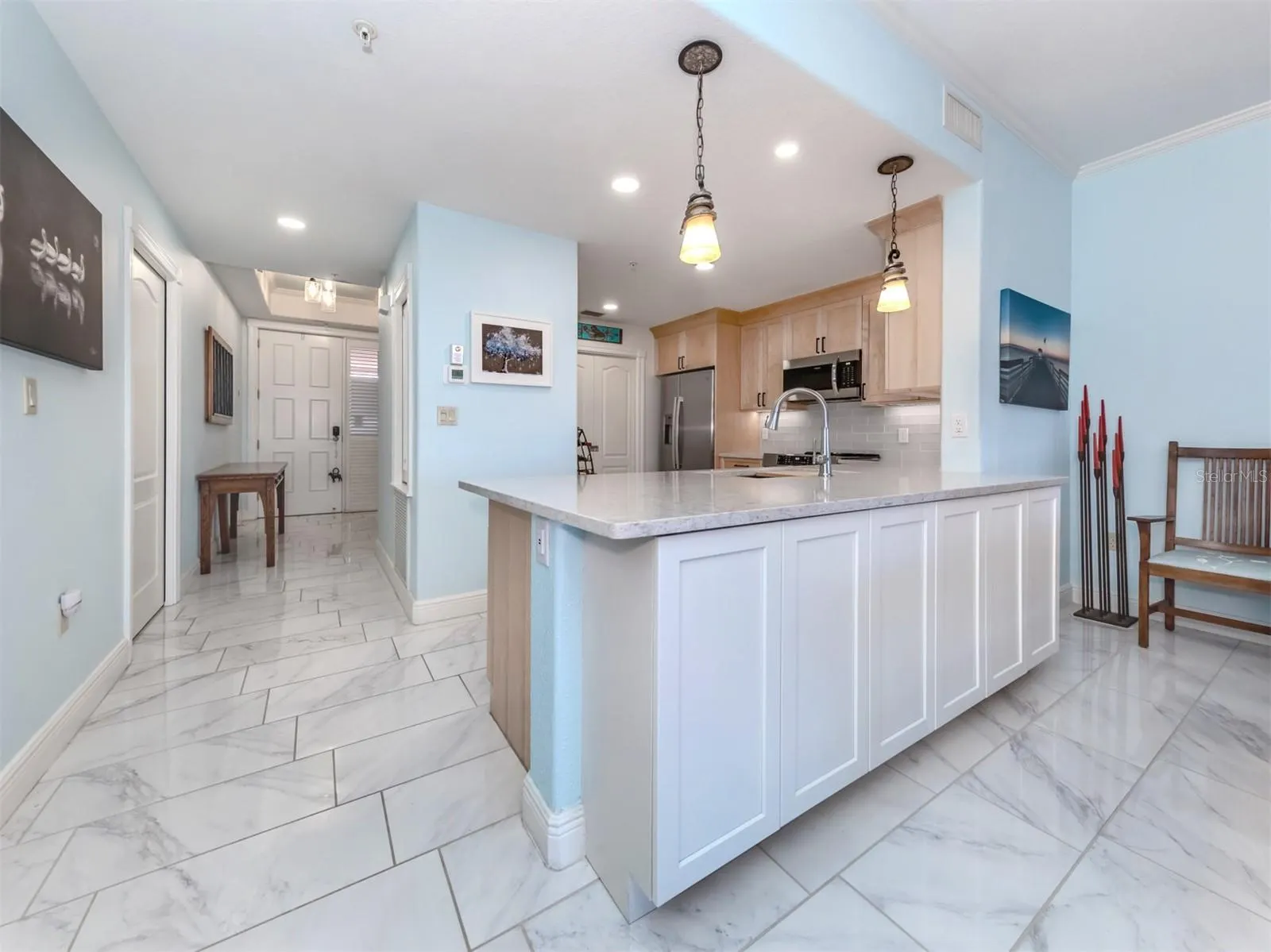 147 TAMPA AVE E #202, #202