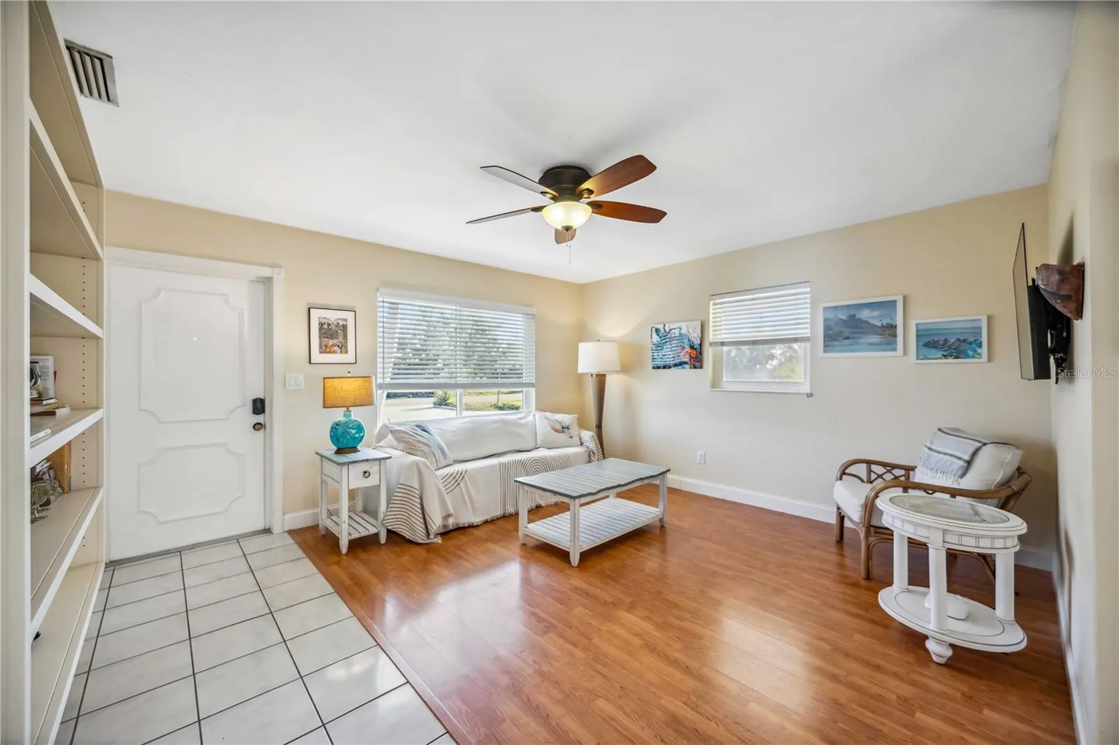 742 GOLF DR