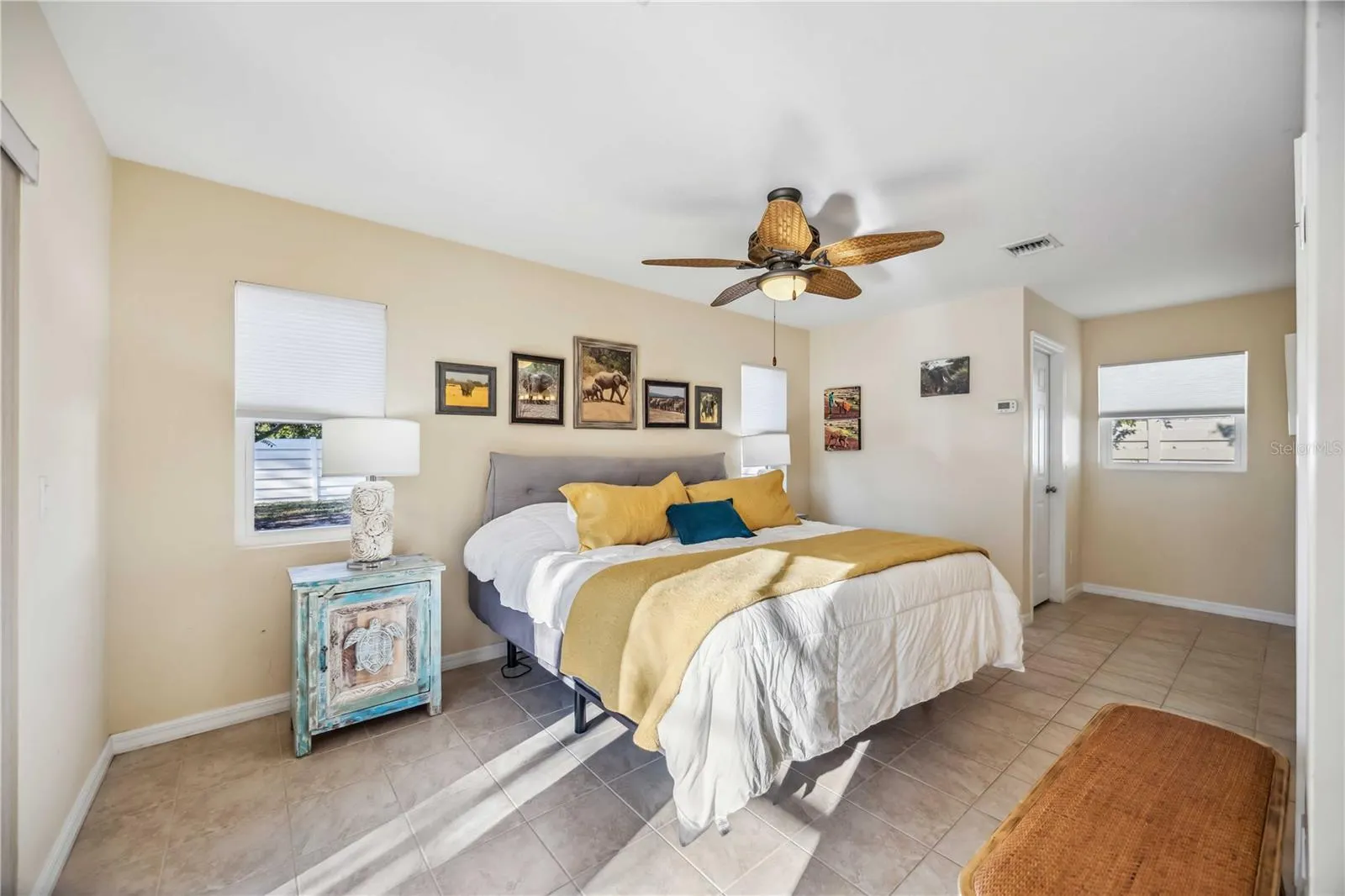 742 GOLF DR