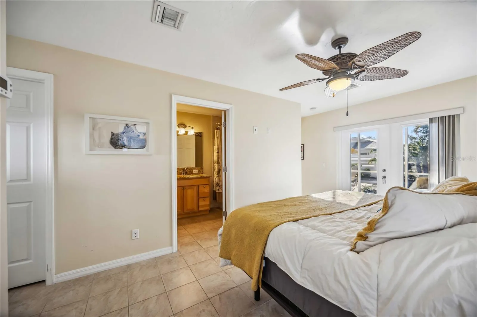 742 GOLF DR