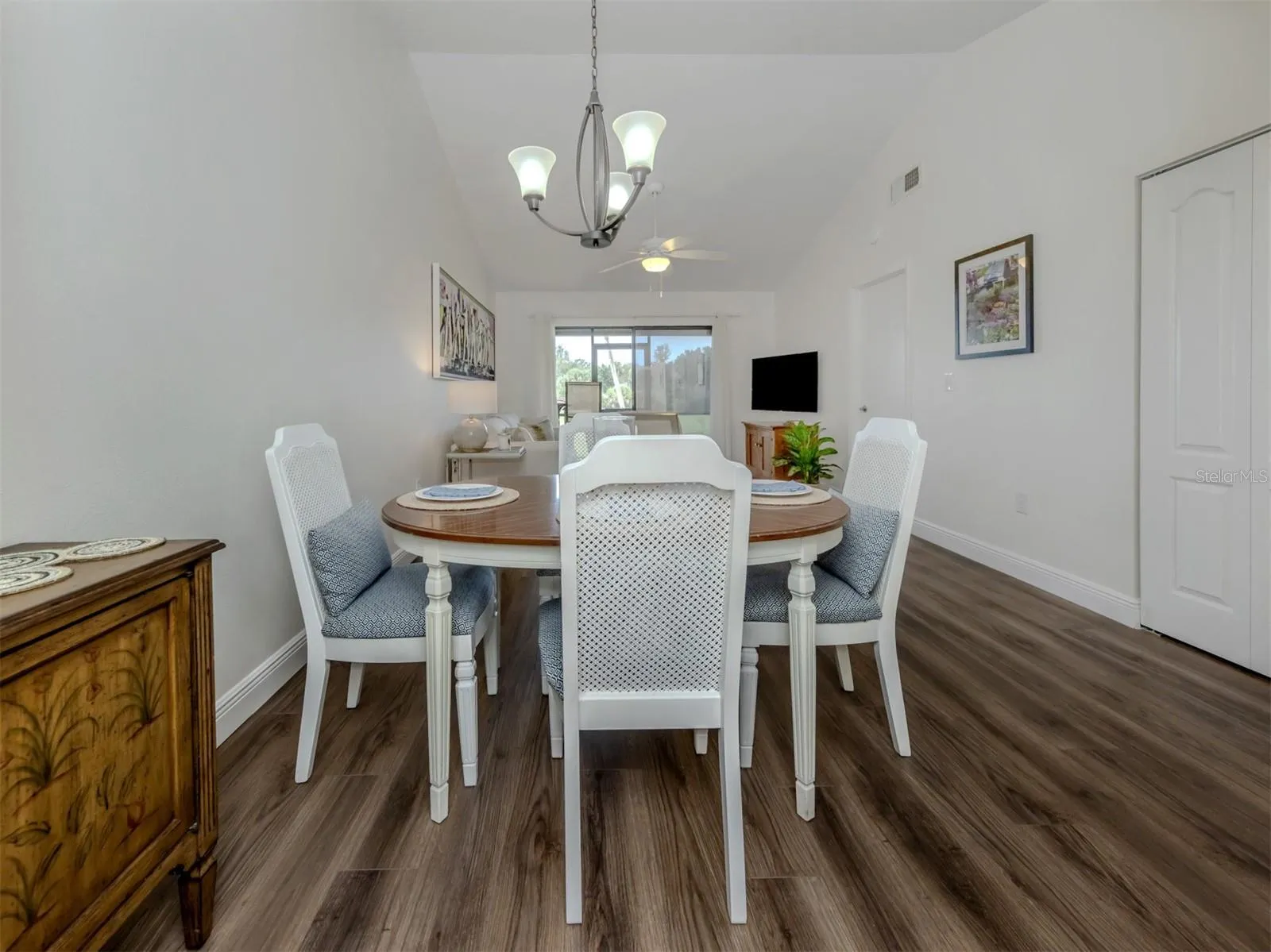 929 CAPRI ISLES BLVD #27, #27