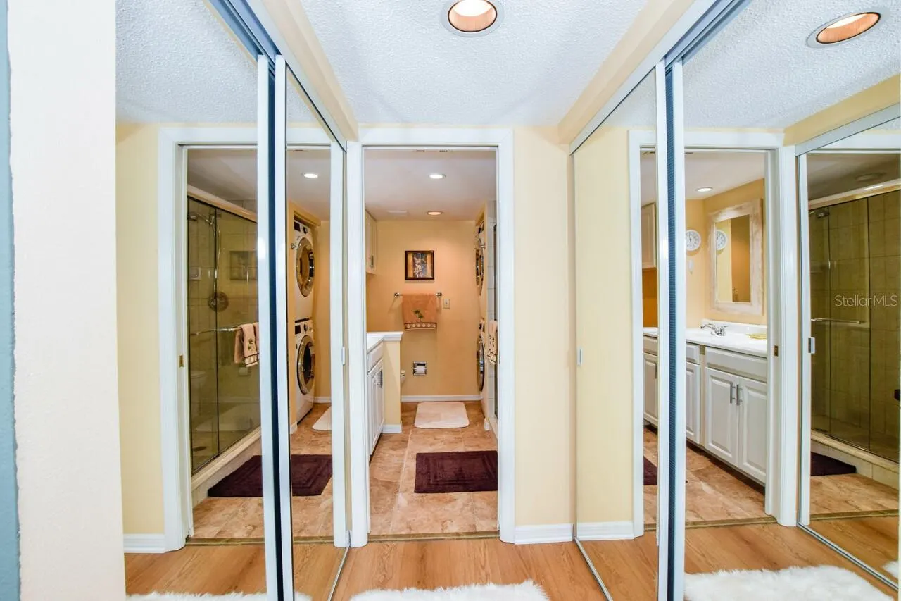 433 CERROMAR LN #438, #438