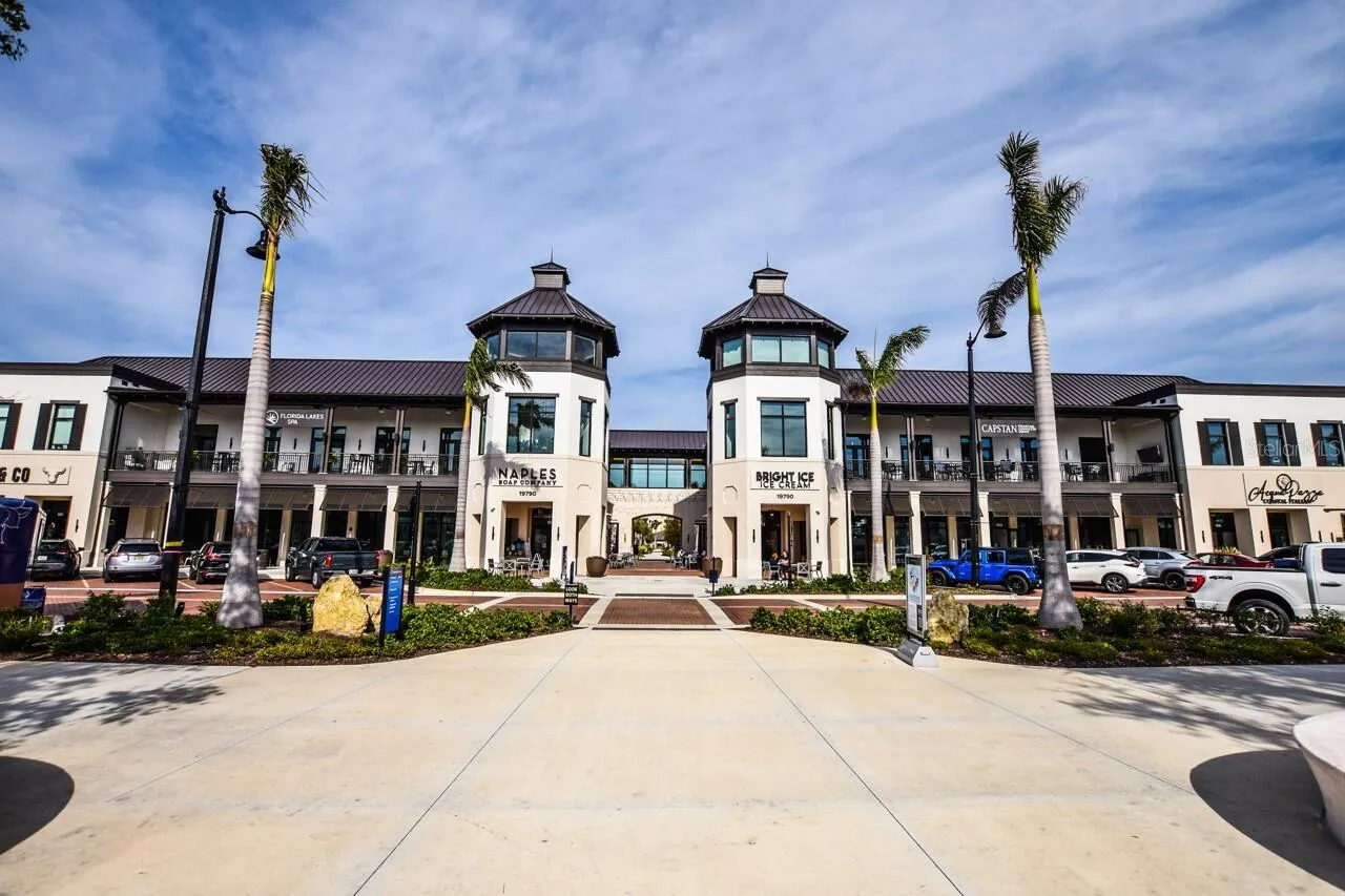 433 CERROMAR LN #438, #438