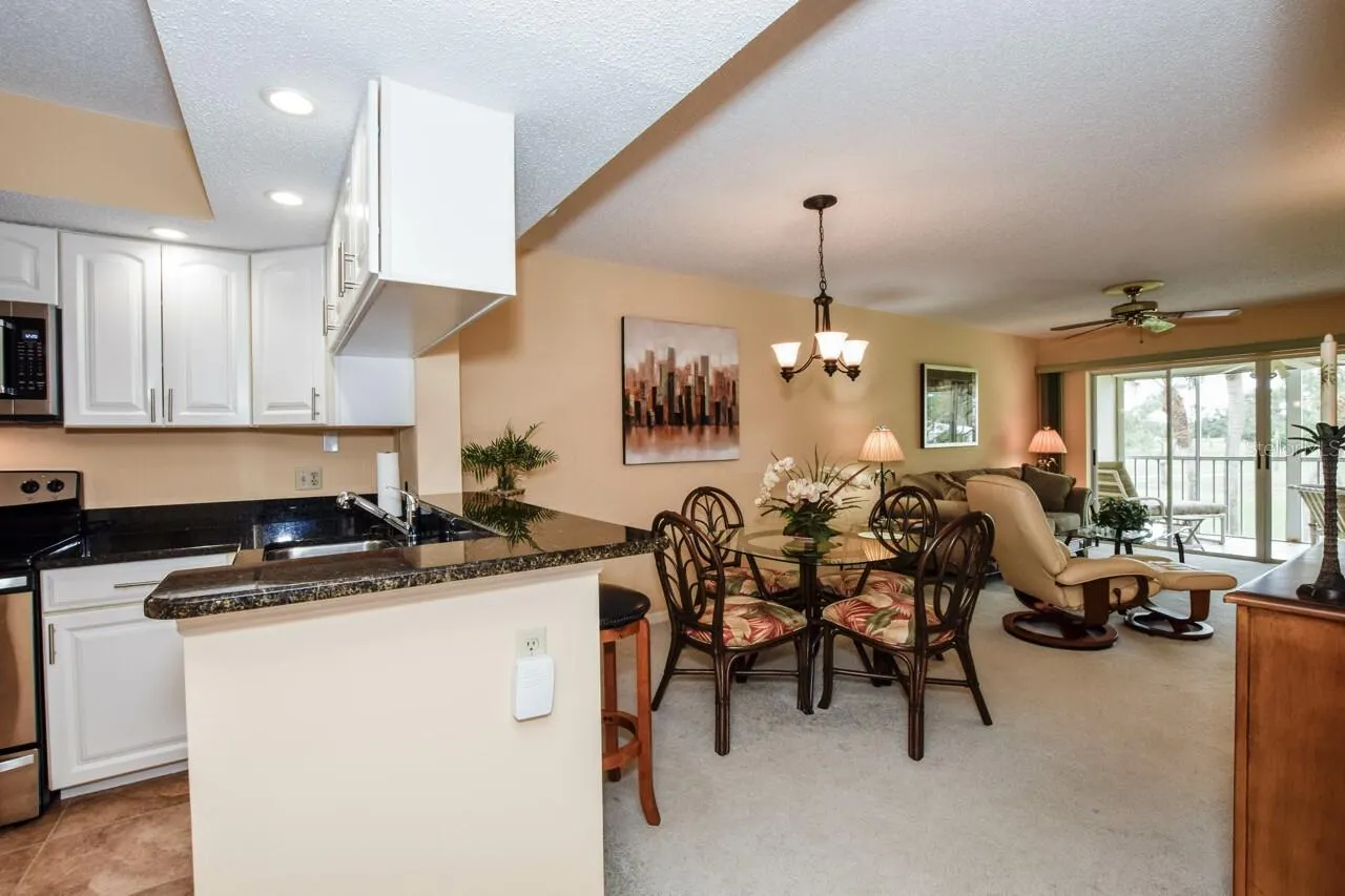 433 CERROMAR LN #438, #438