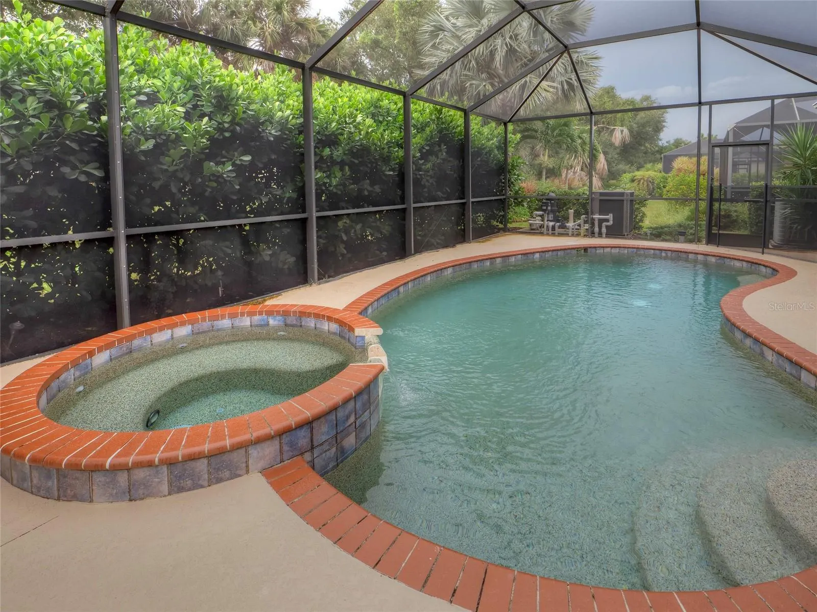 11723 BREADFRUIT LN