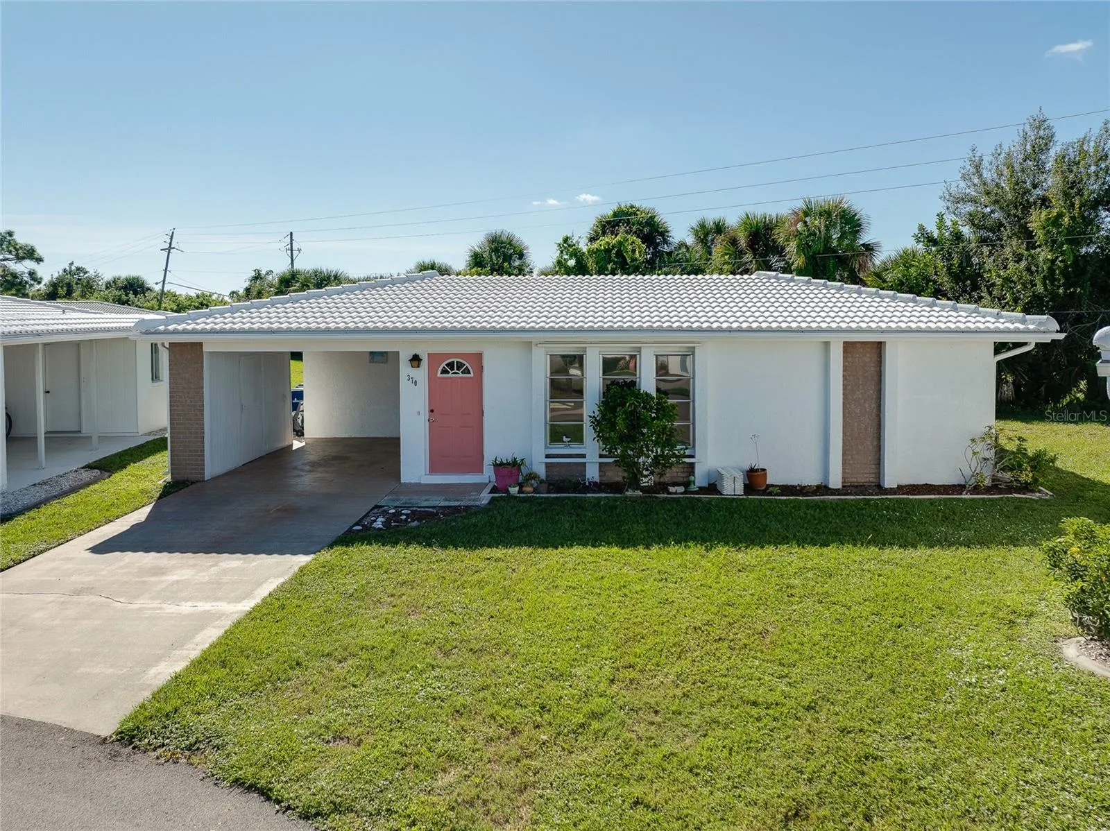 370 CIRCLEWOOD DR #E1-4, #E1-4