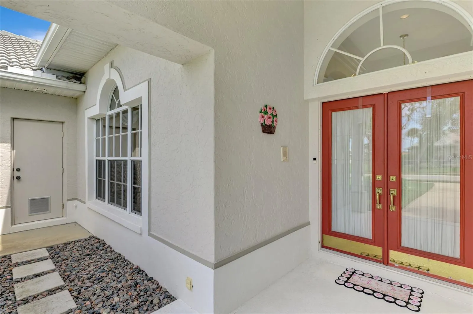 1434 GLENEAGLES DR