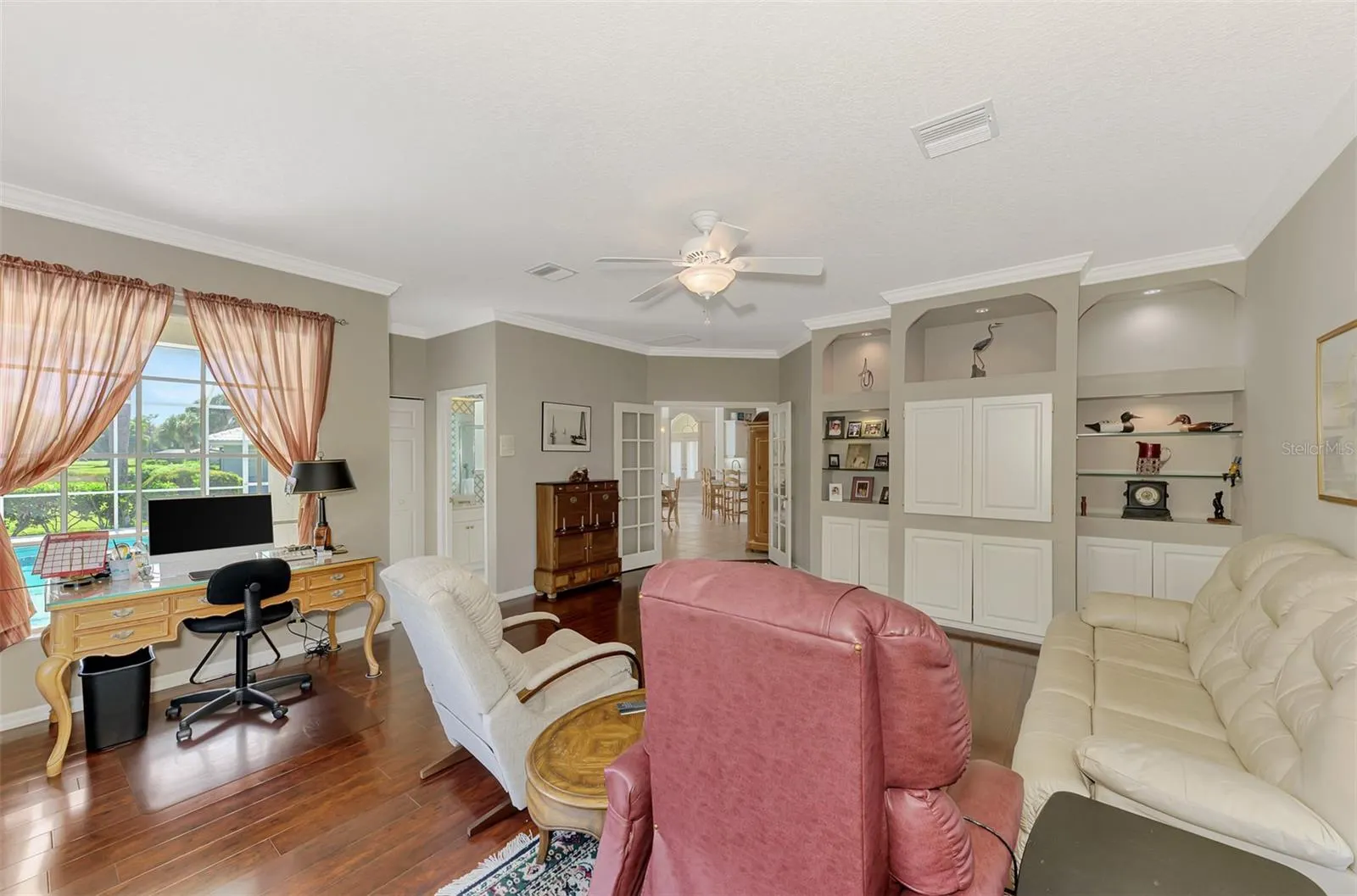 1434 GLENEAGLES DR