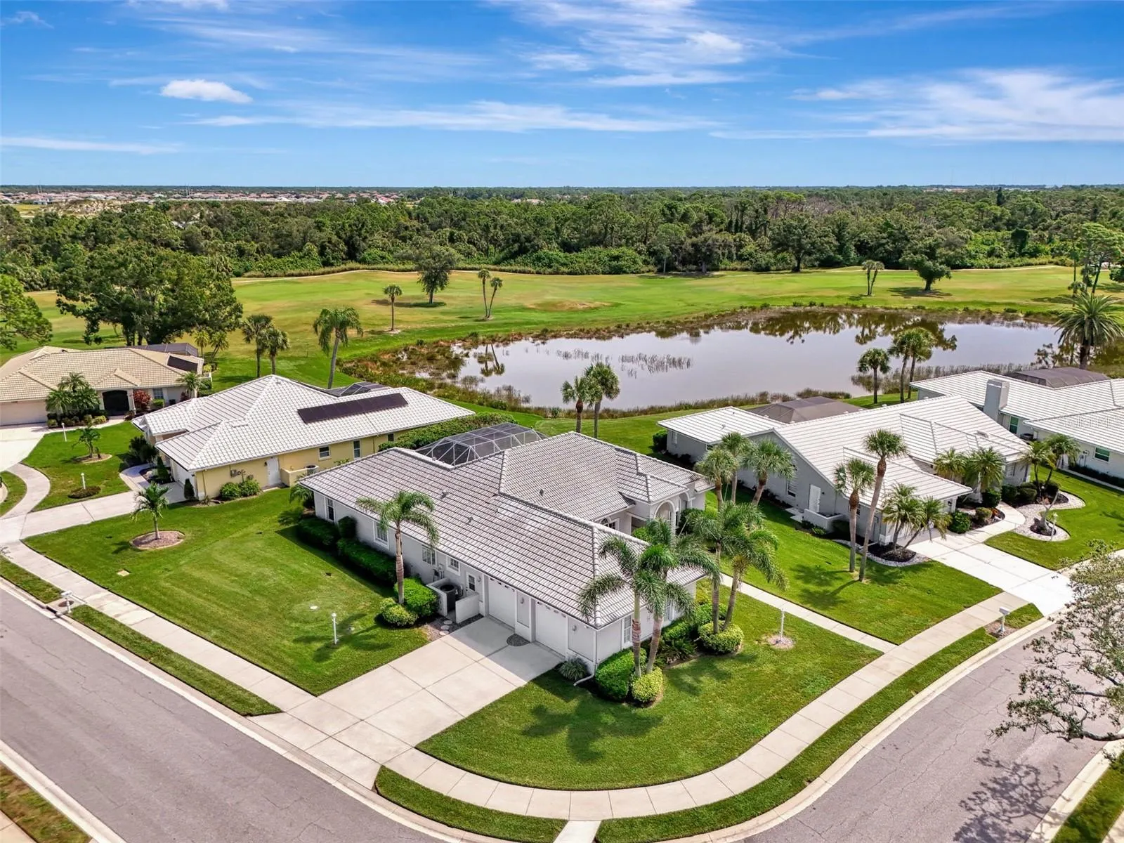1434 GLENEAGLES DR