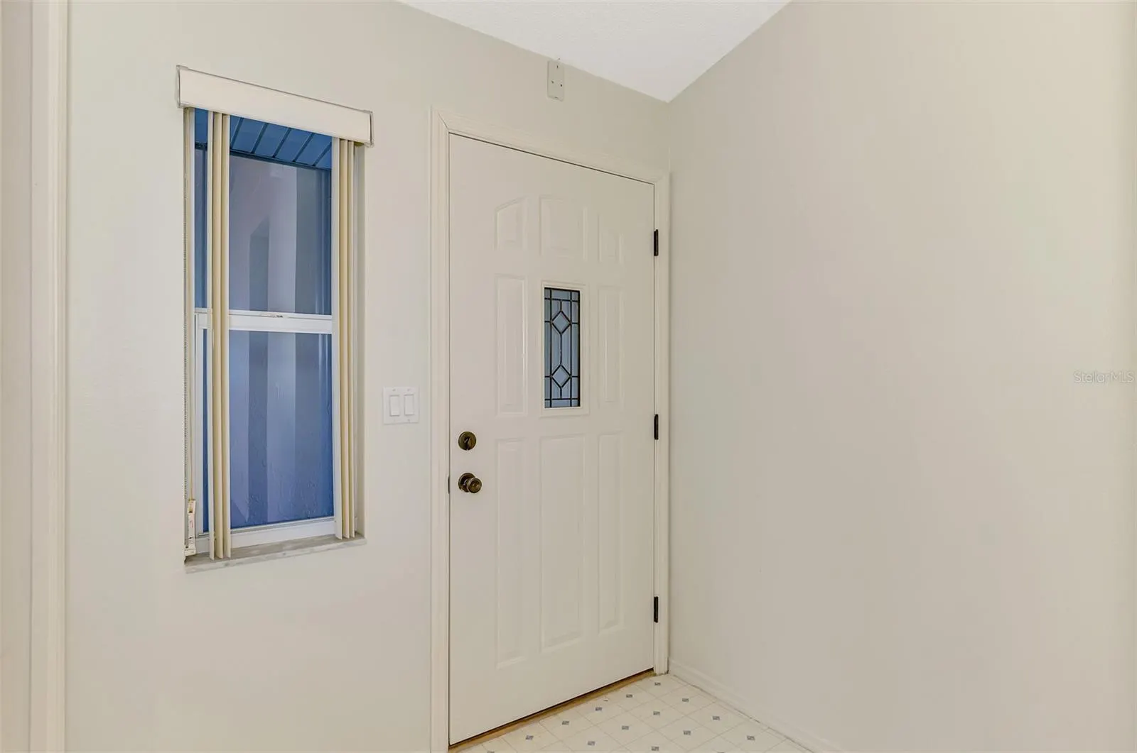 607 IRONWOOD CIR #160, #160