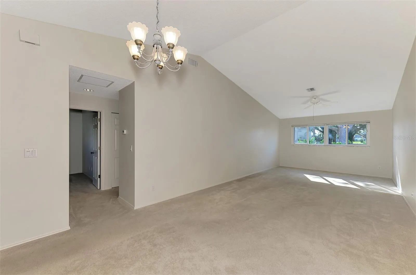 607 IRONWOOD CIR #160, #160