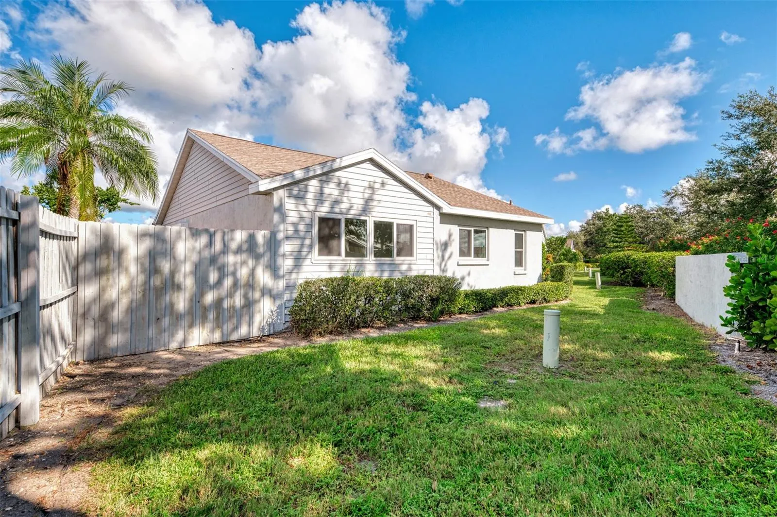 607 IRONWOOD CIR #160, #160
