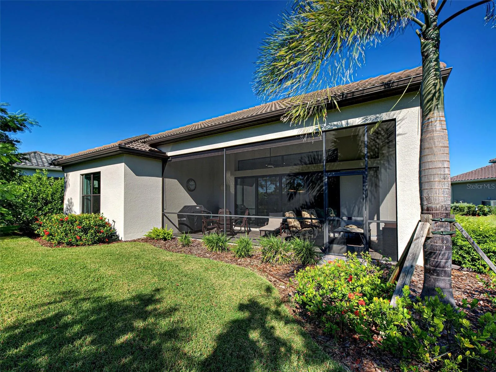 240 CORELLI DR