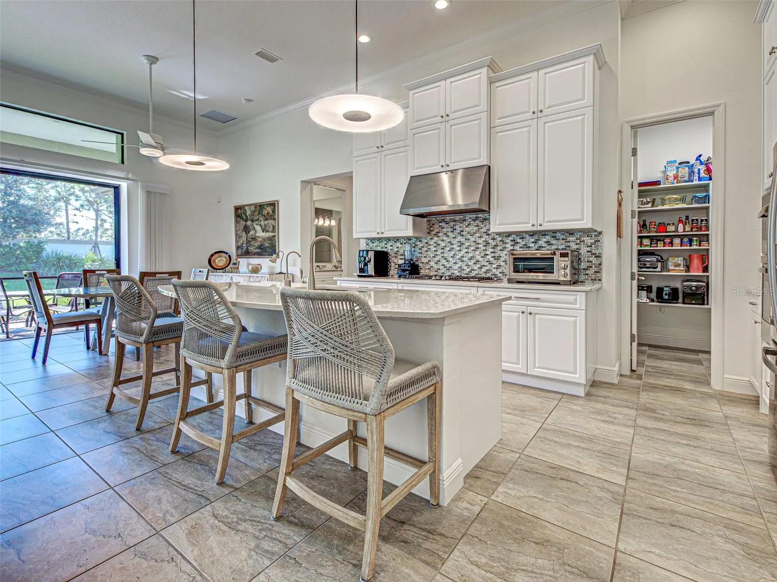 240 CORELLI DR
