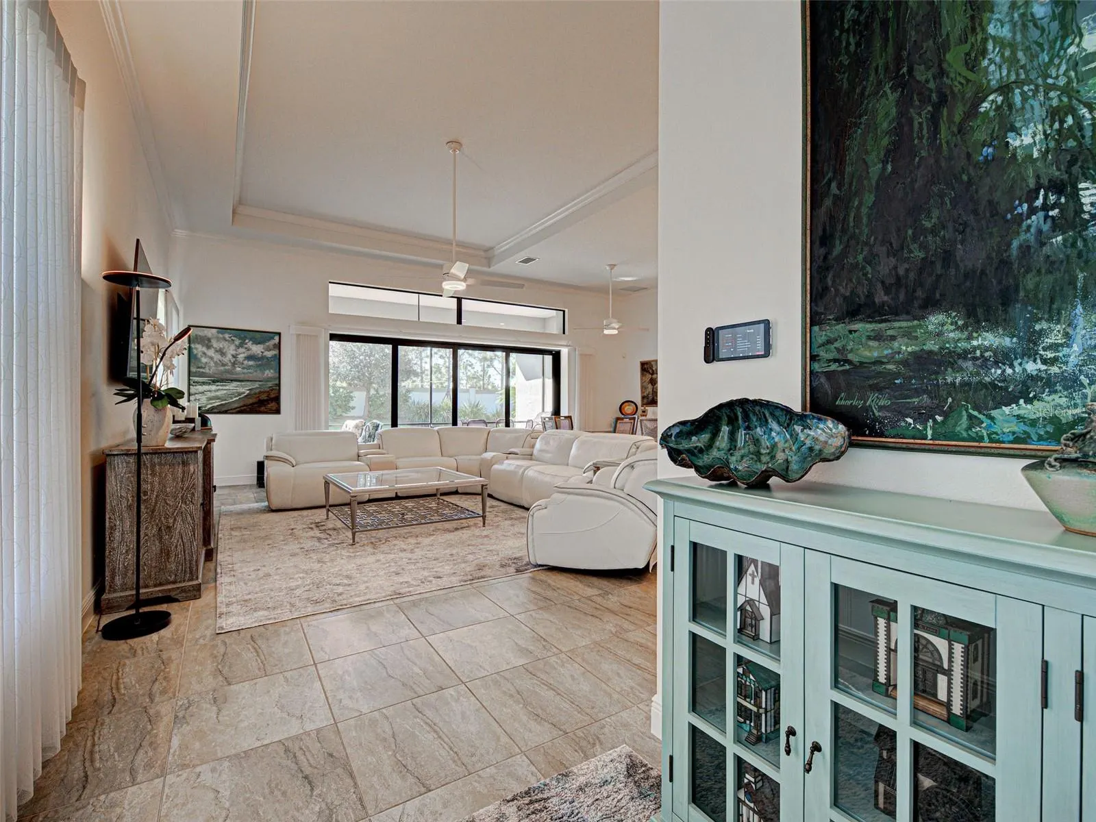 240 CORELLI DR