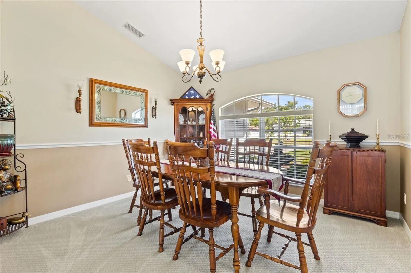 830 POINCIANA RD