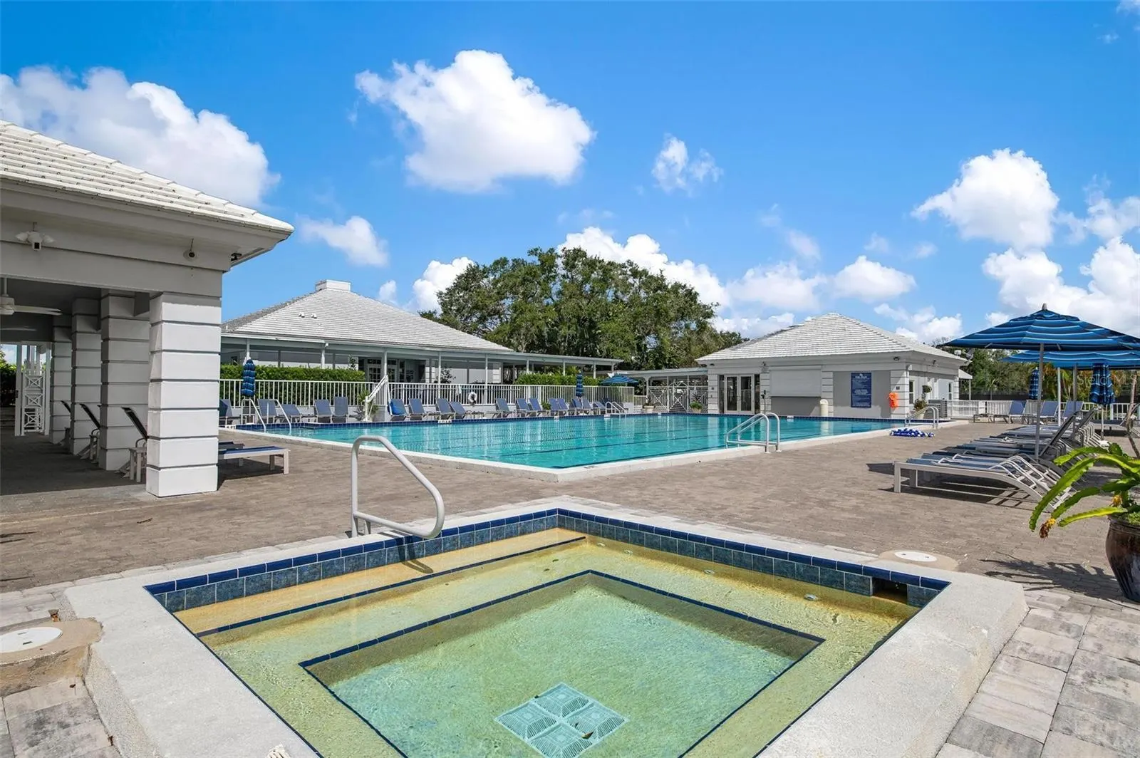 451 WEXFORD CIR #86, #86