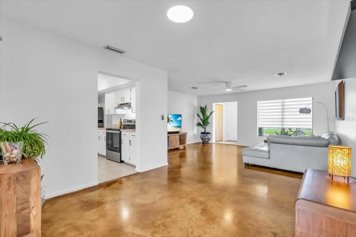 2983 ODESSA RD