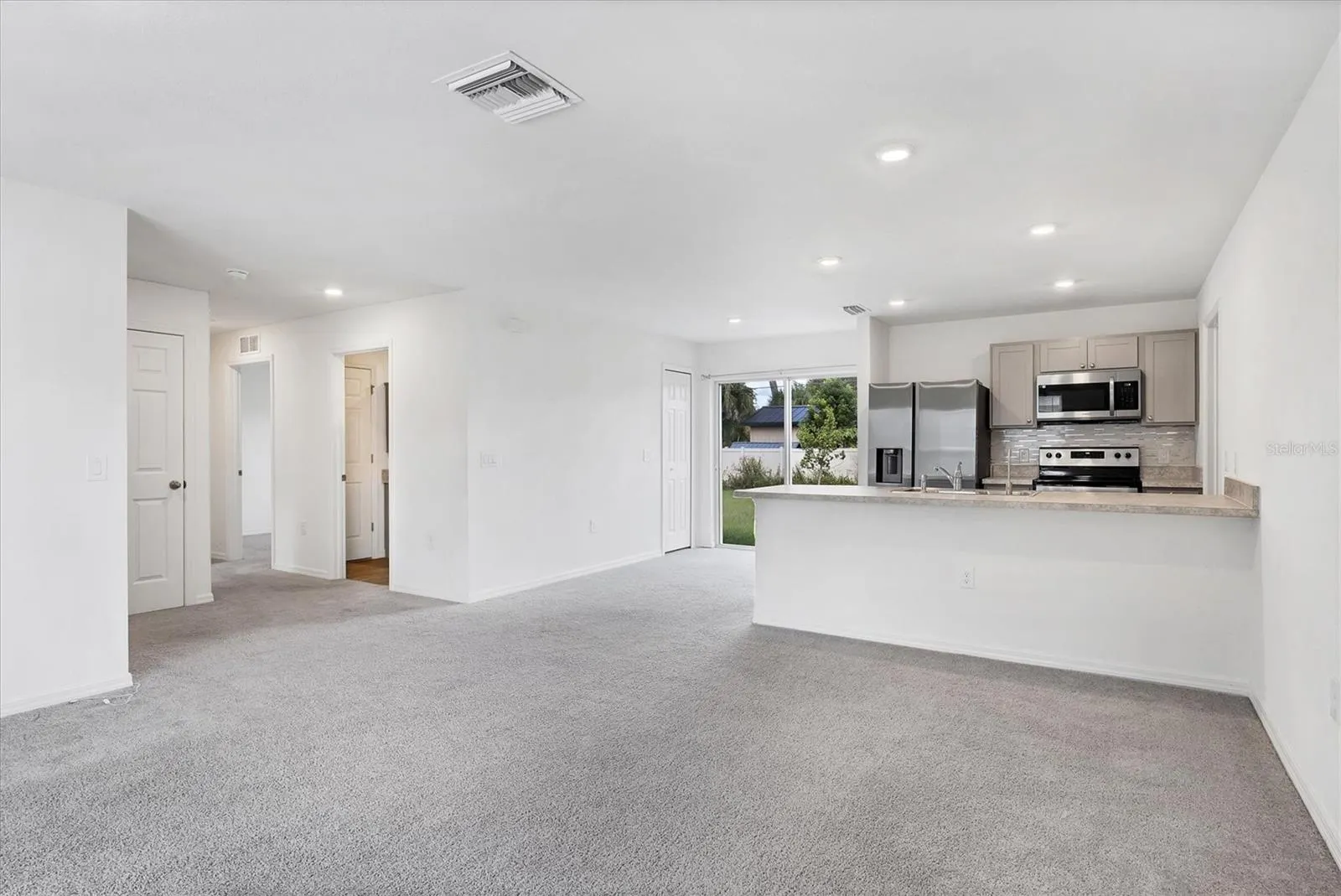 8444 OCTAVIUS AVE